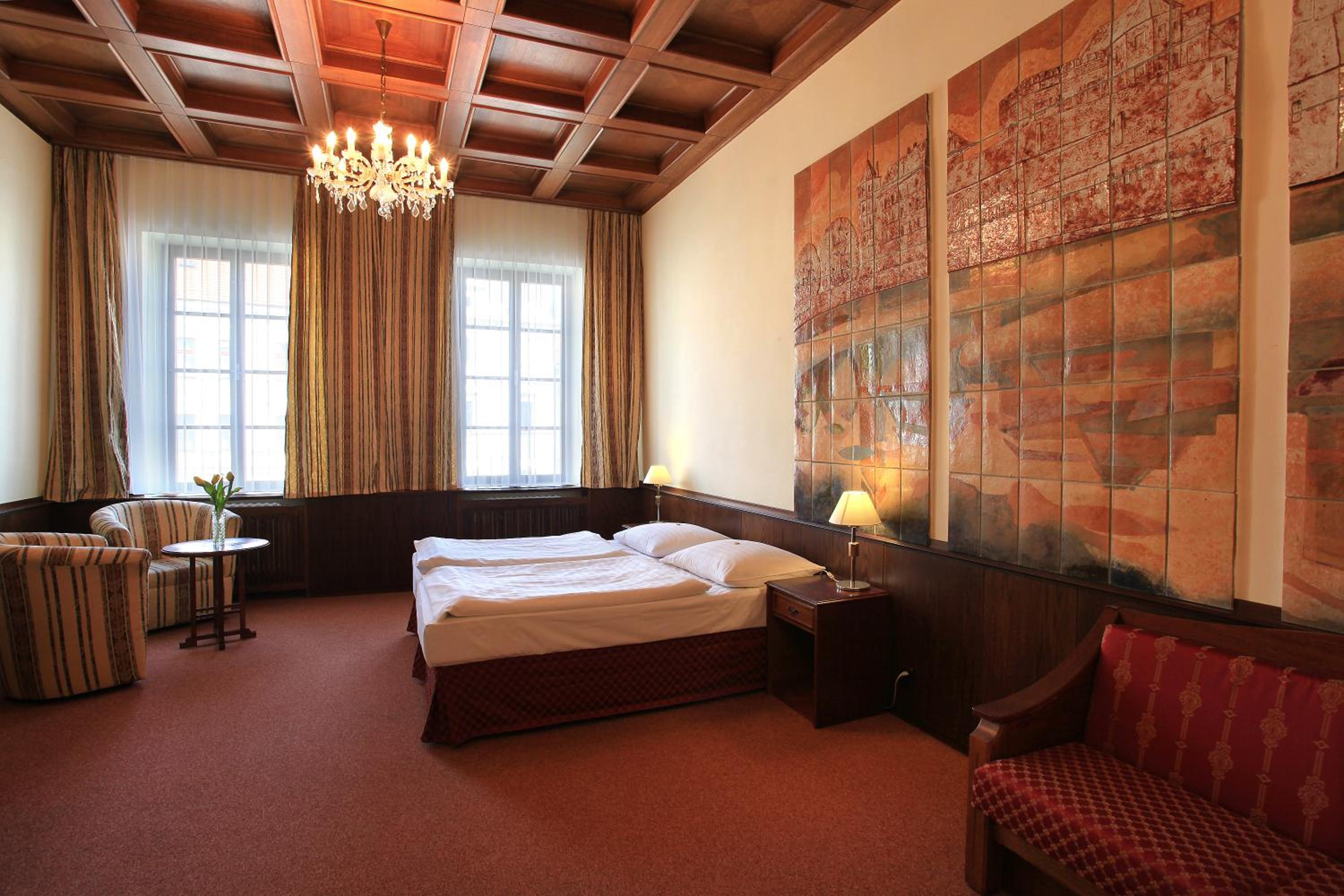 Deluxe Double or Twin Room - Photo 2
