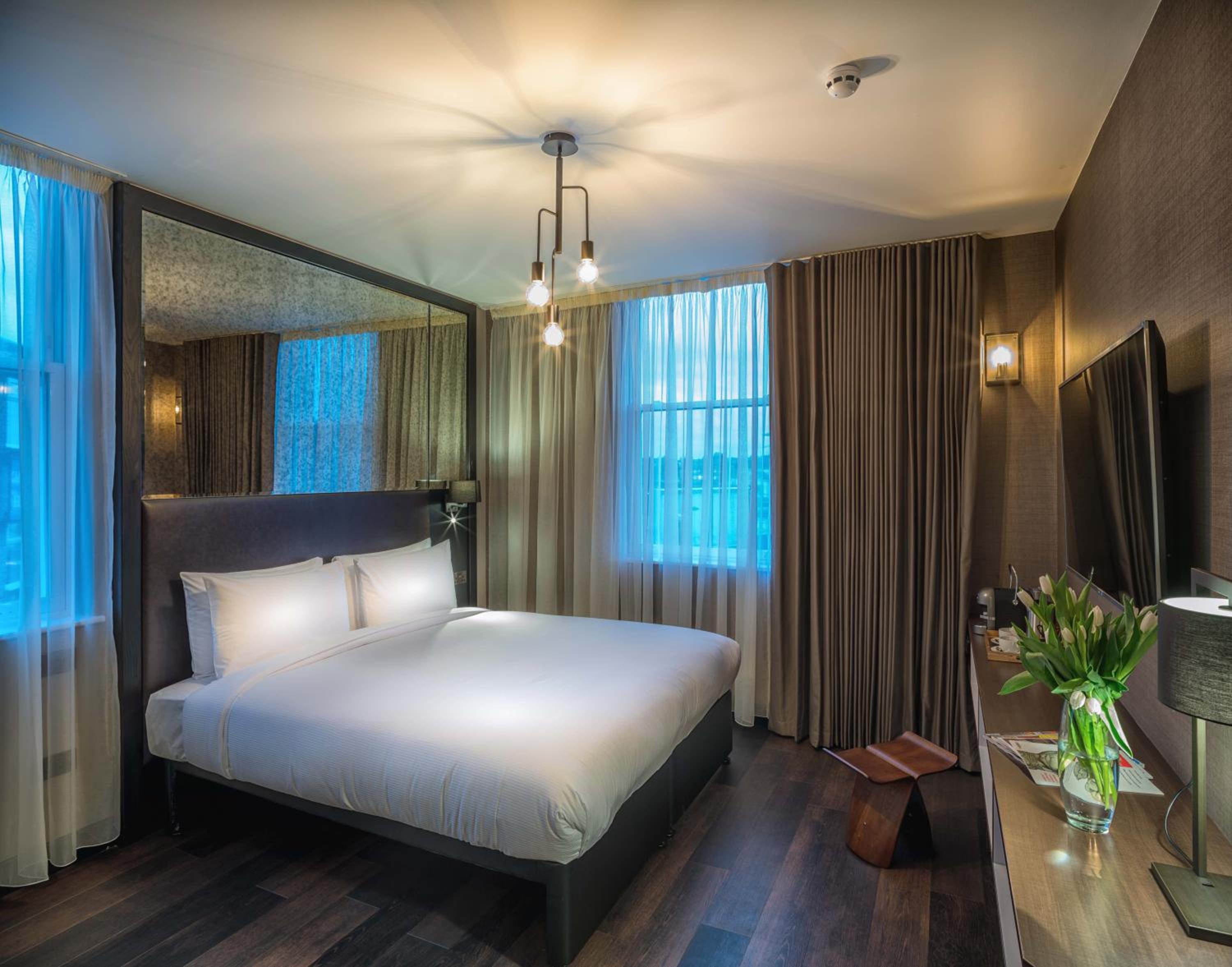 Superior Double or Twin Room photo 2