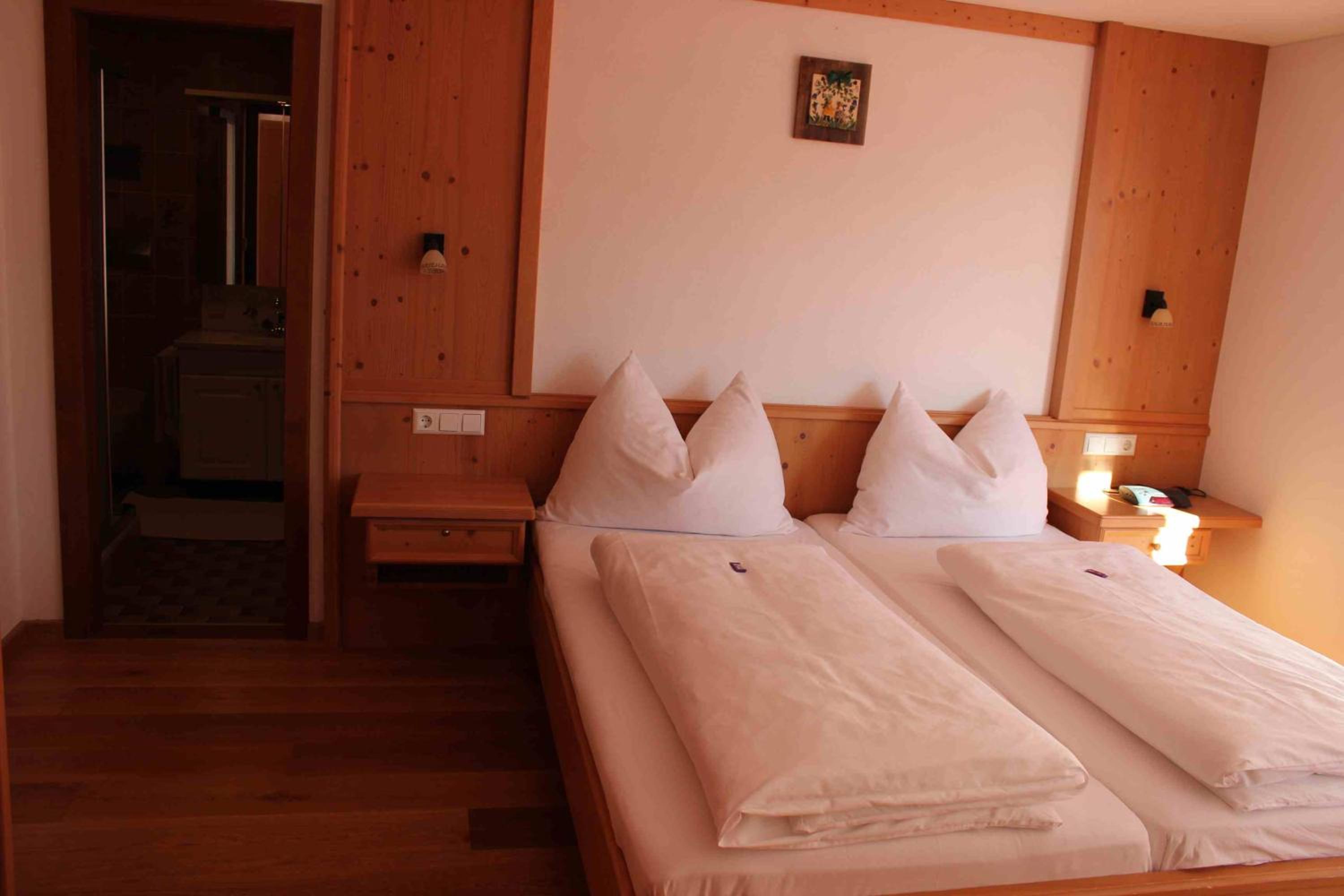 Double Room with Balcony photo 2
