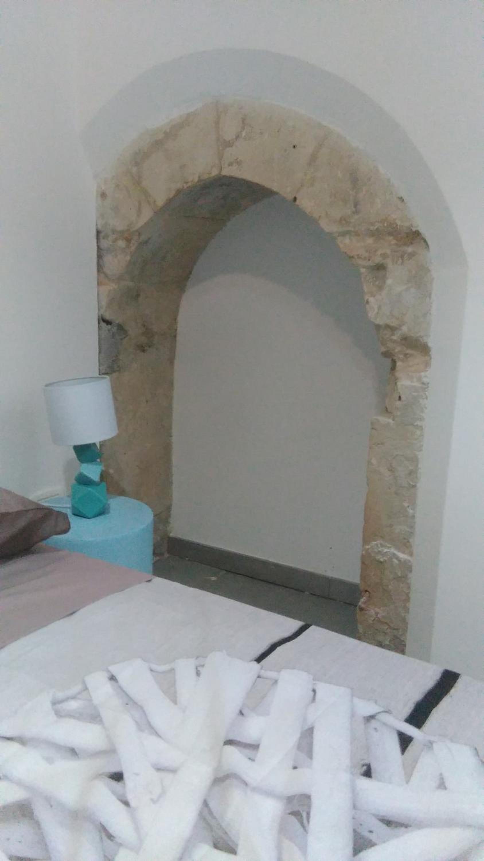One-Bedroom Apartment - Photo 35