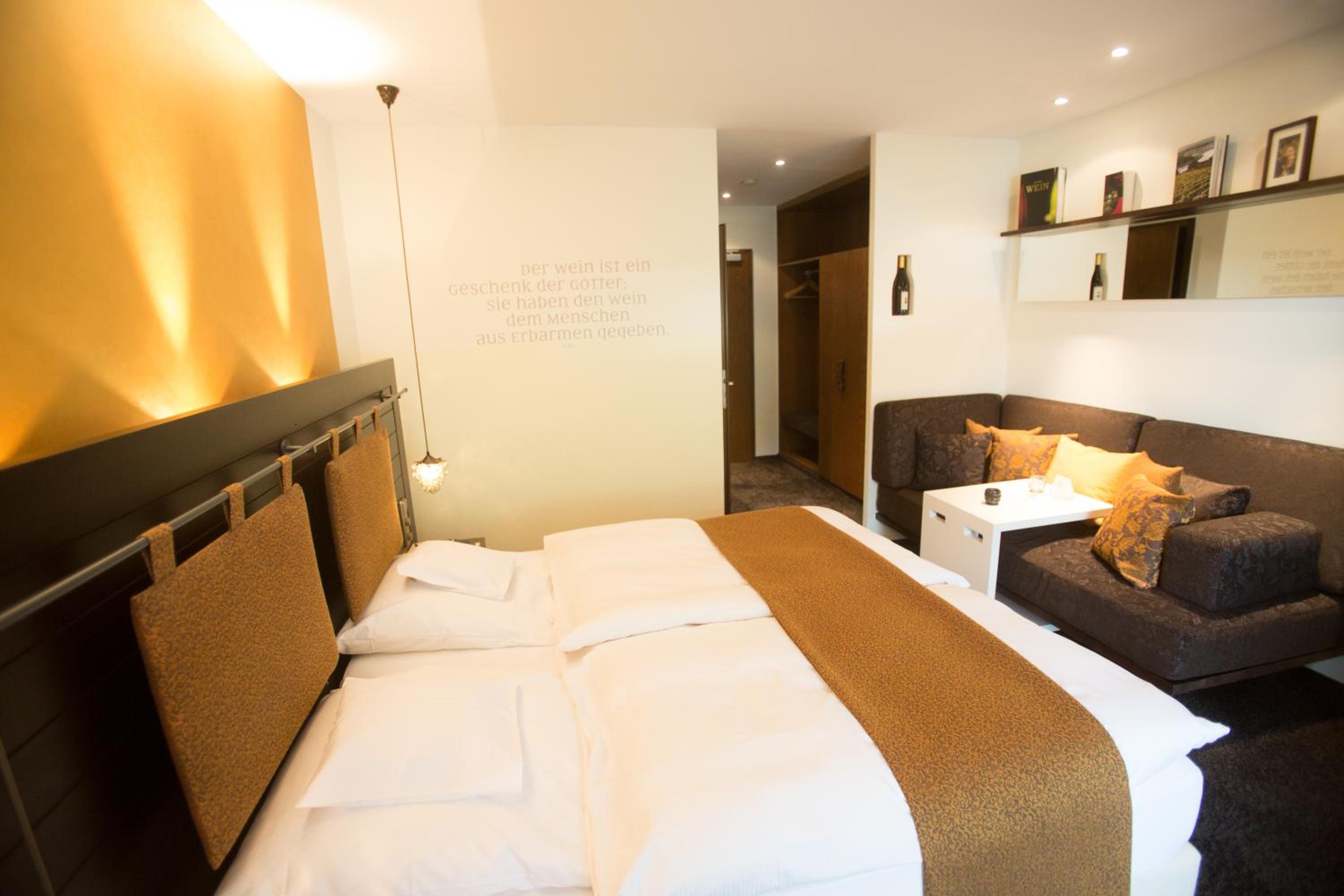 Superior Double Room - Photo 4
