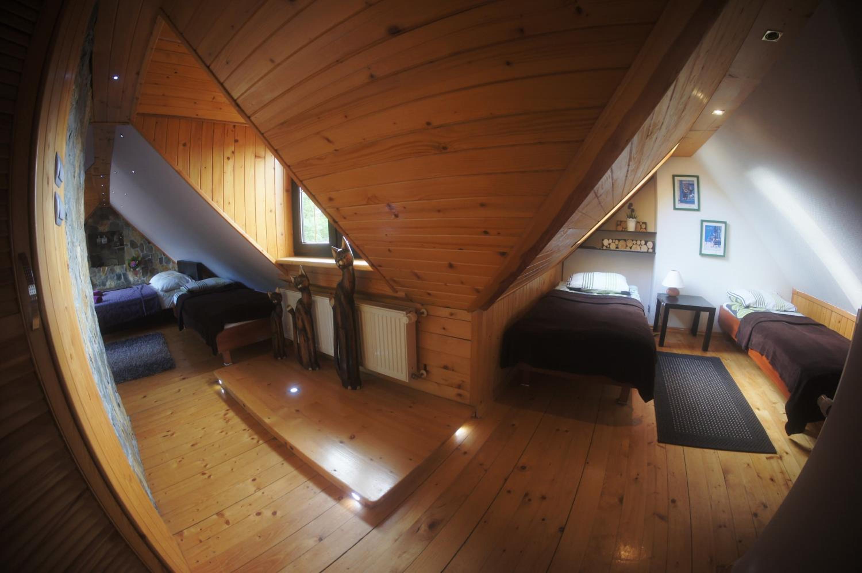 Apartment with Mountain View photo 2