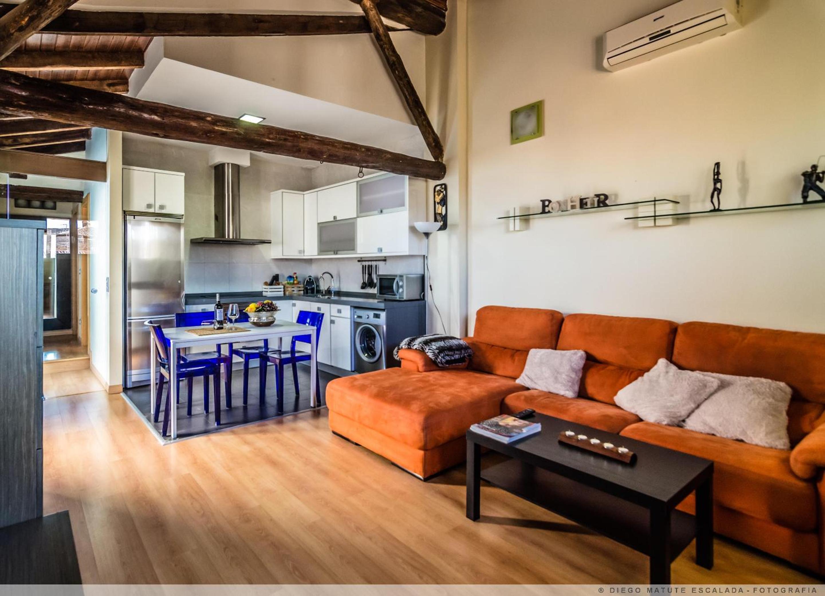Penthouse Apartment - Photo 21