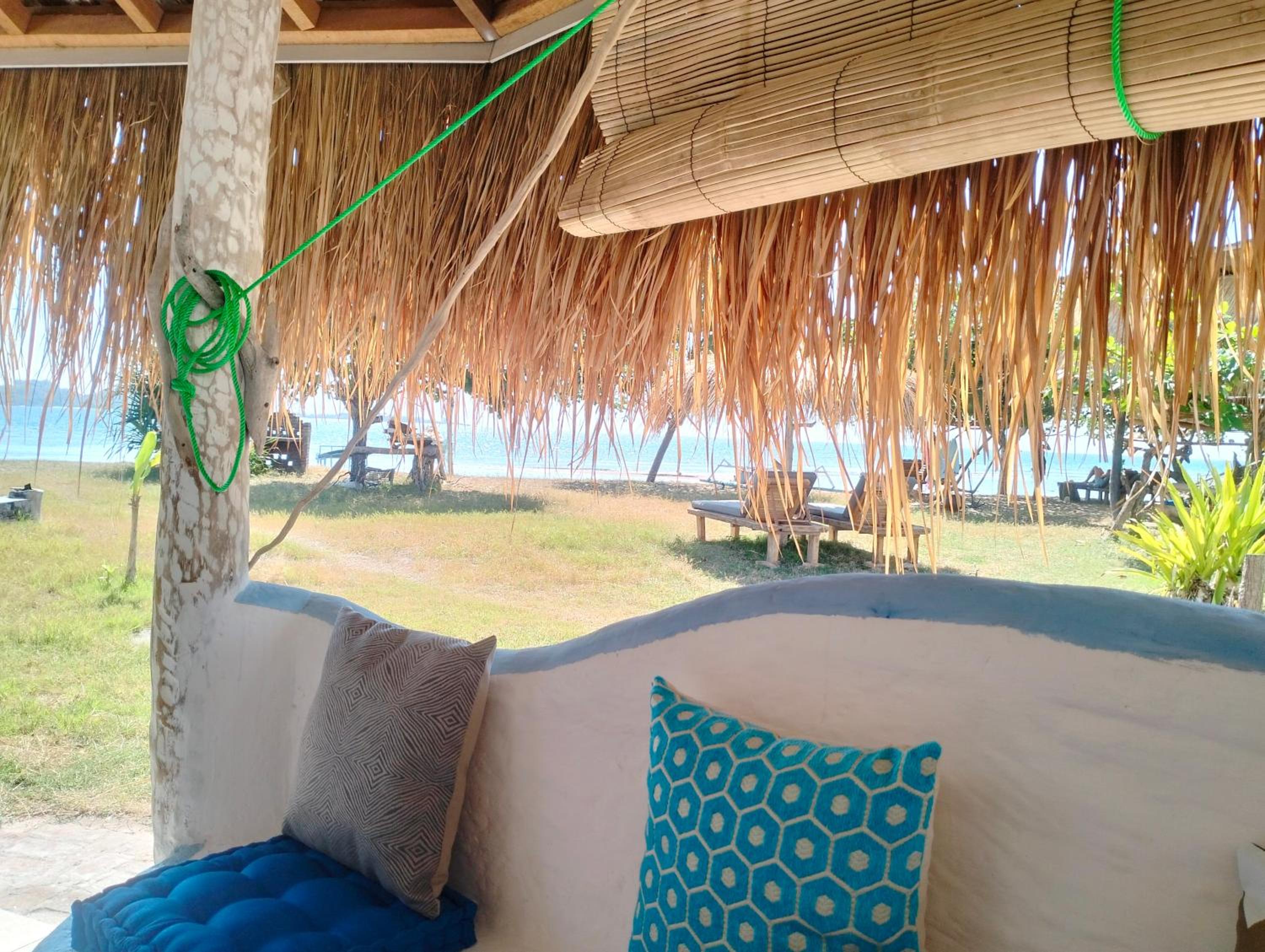 Bungalow - Water Front