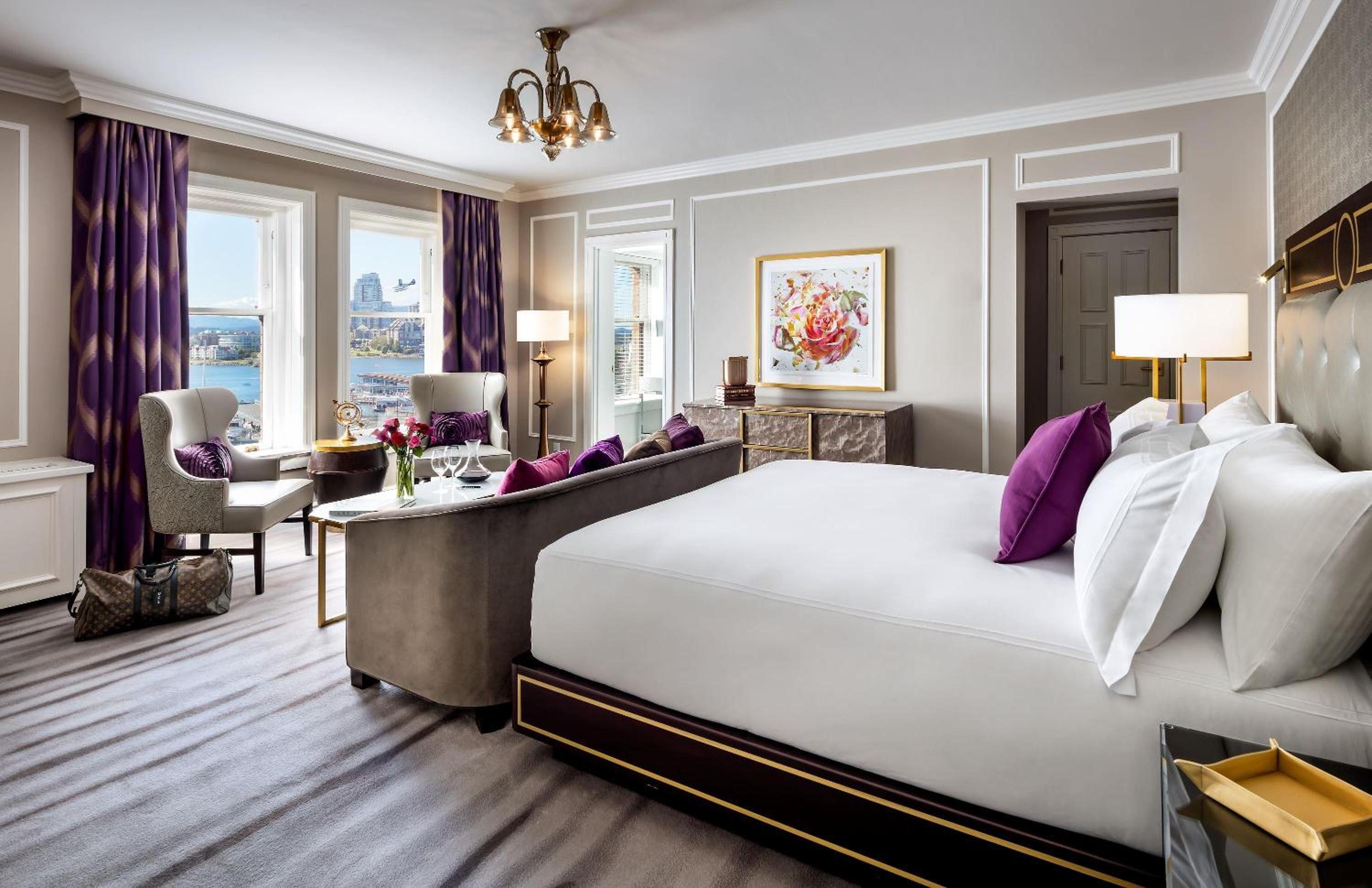 Fairmont Gold Deluxe City View 1 King - Photo 7