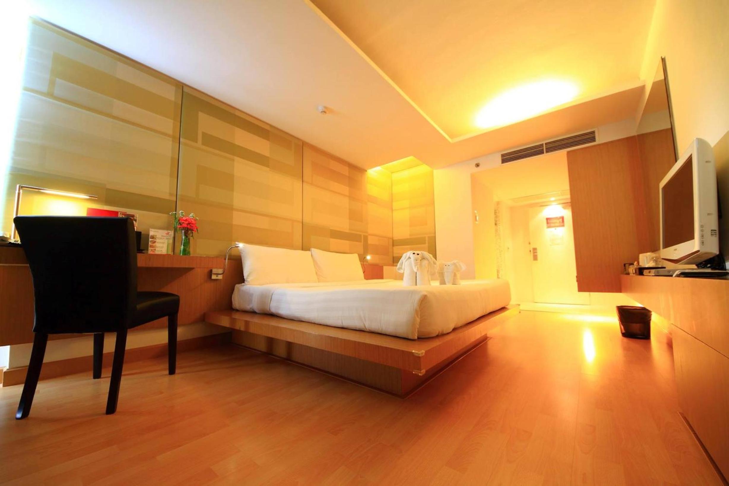 Superior Double or Twin Room photo 3