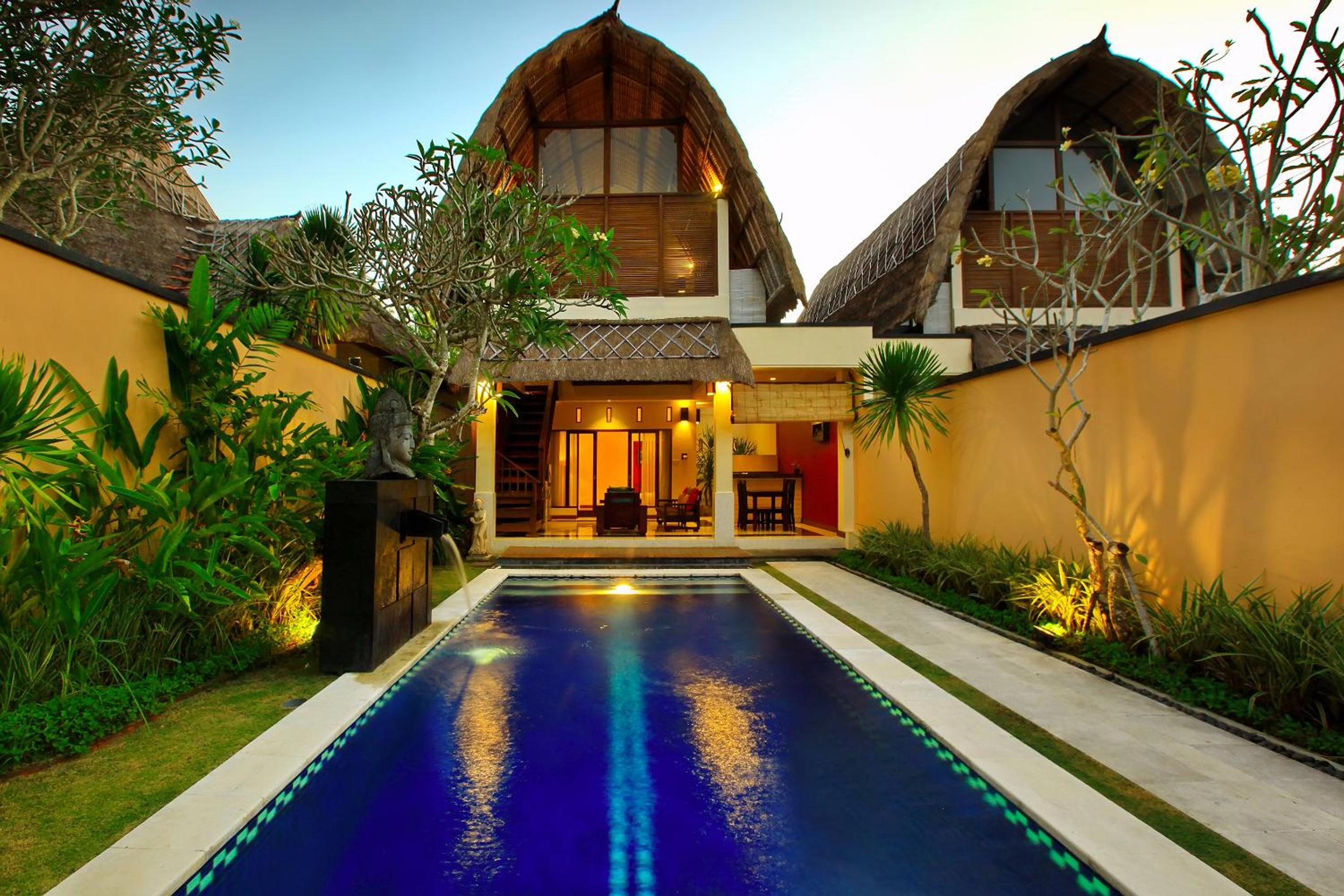 Two-Bedroom Villa with Private Pool and Garden - Photo 2
