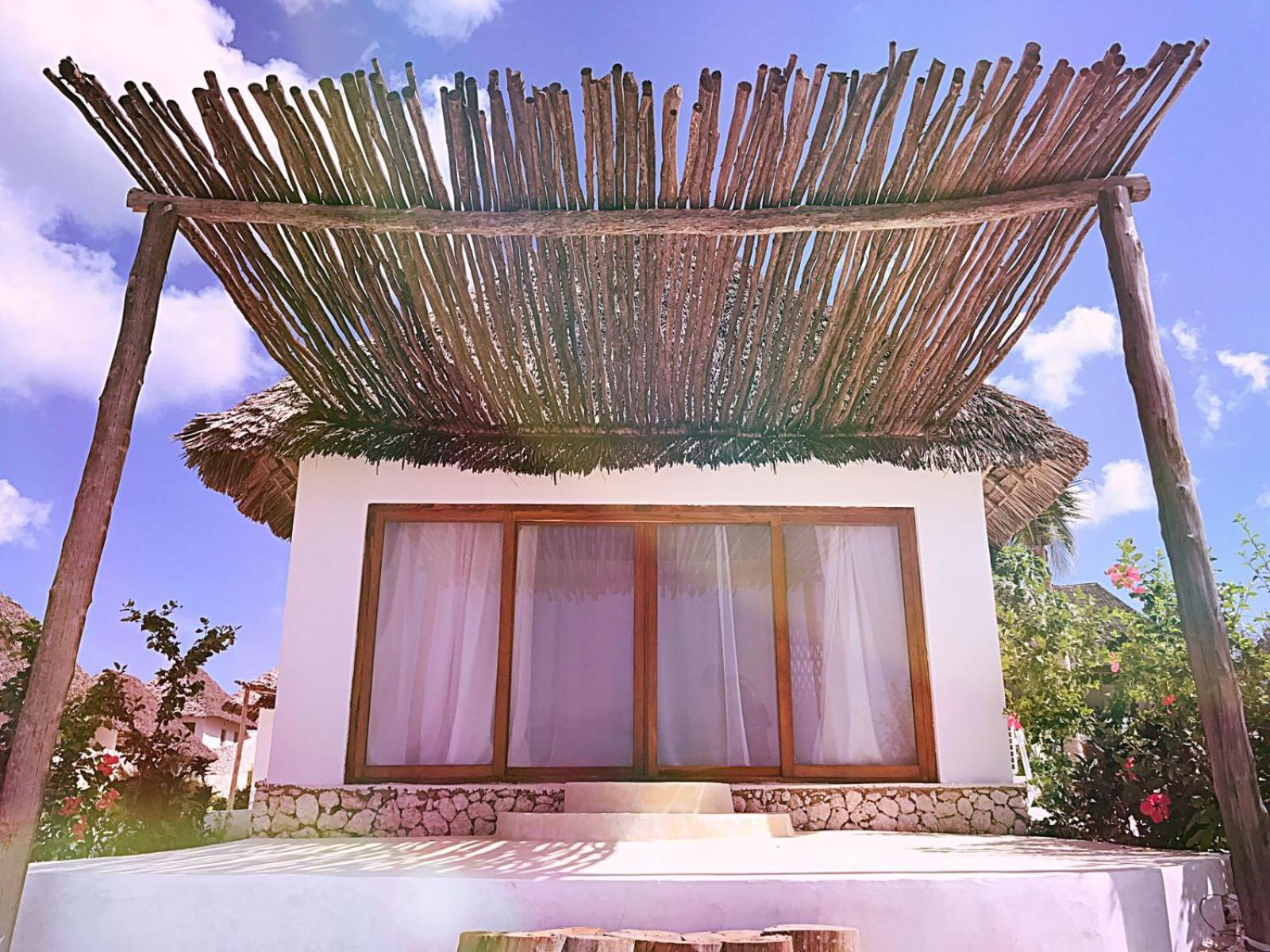 Front Sea View Suite with Private Pool - Photo 21