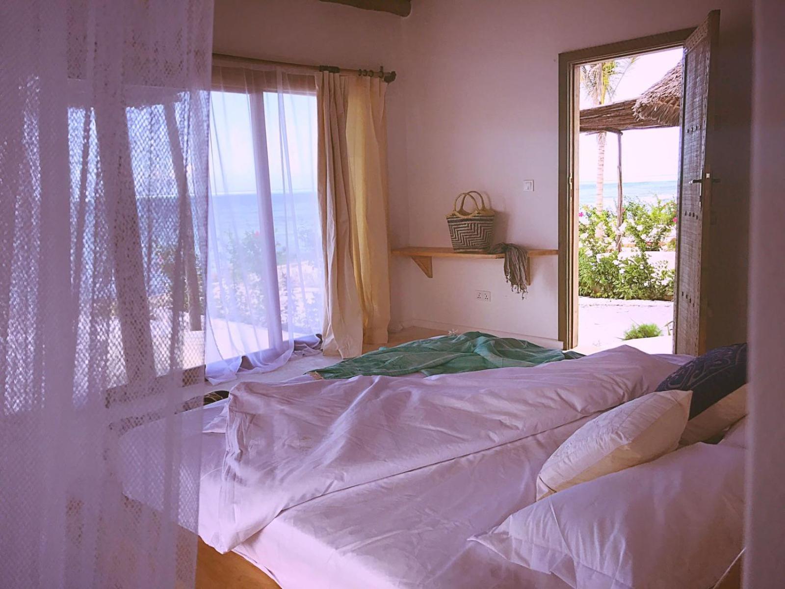 Front Sea View Suite with Private Pool - Photo 14