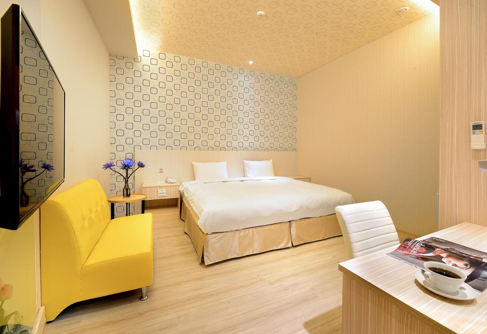 Economy Double Room photo 3