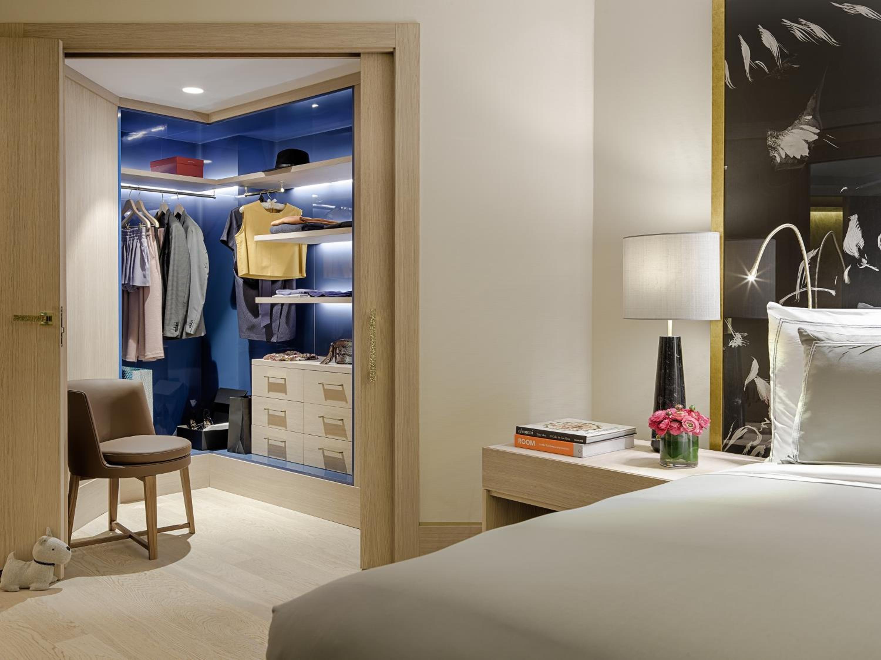 Penthouse Suite