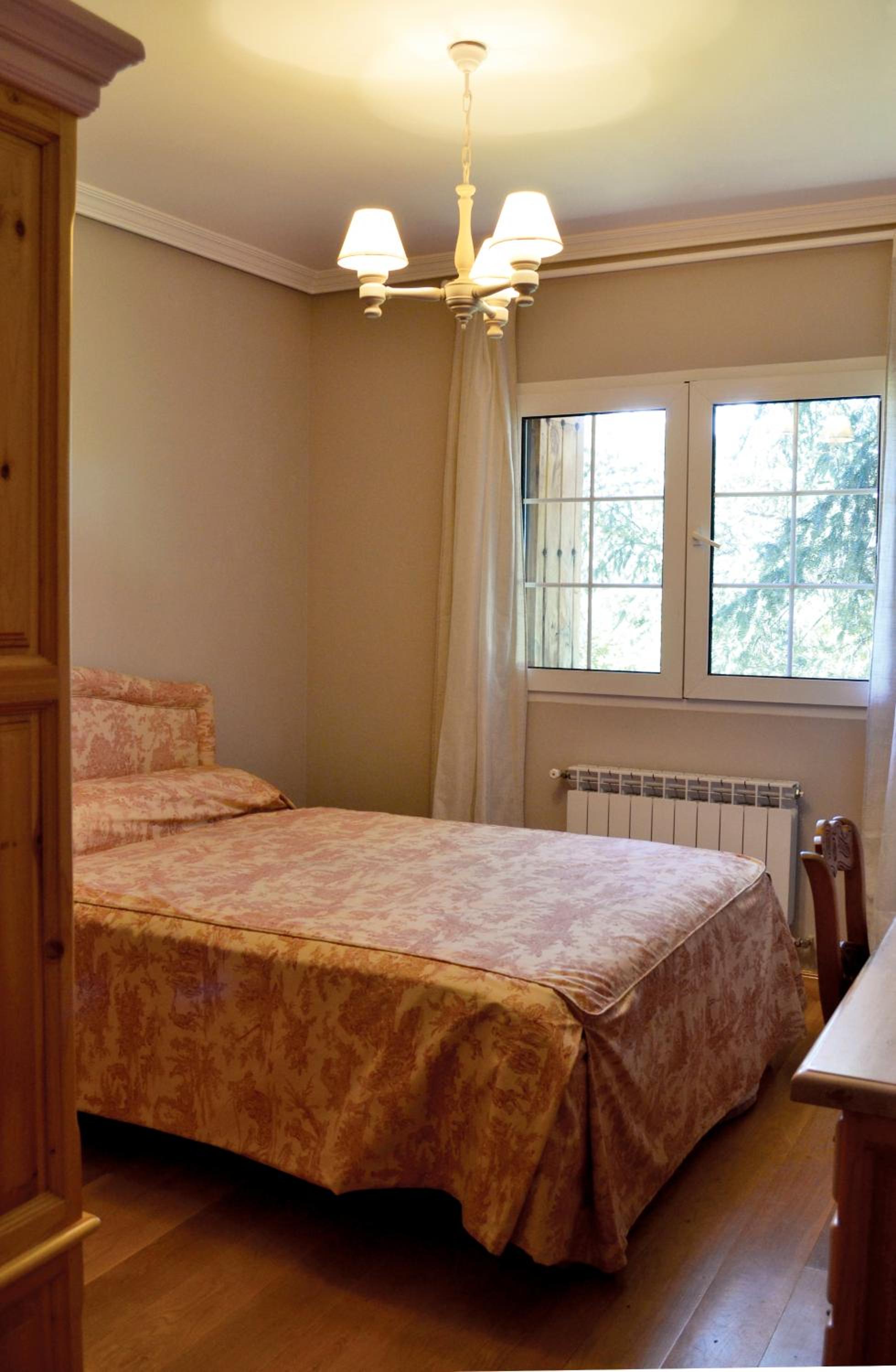 Casa de cinco habitaciones