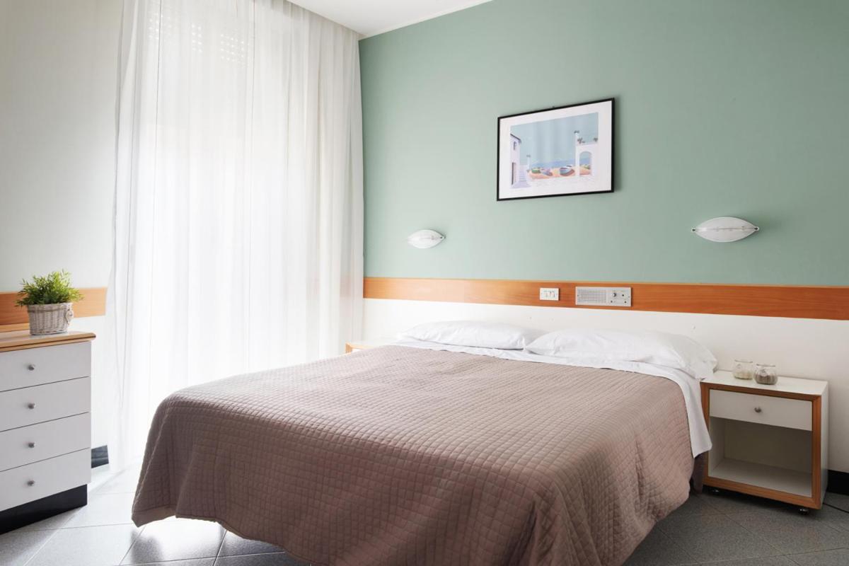 Economy Double or Twin Room photo 1