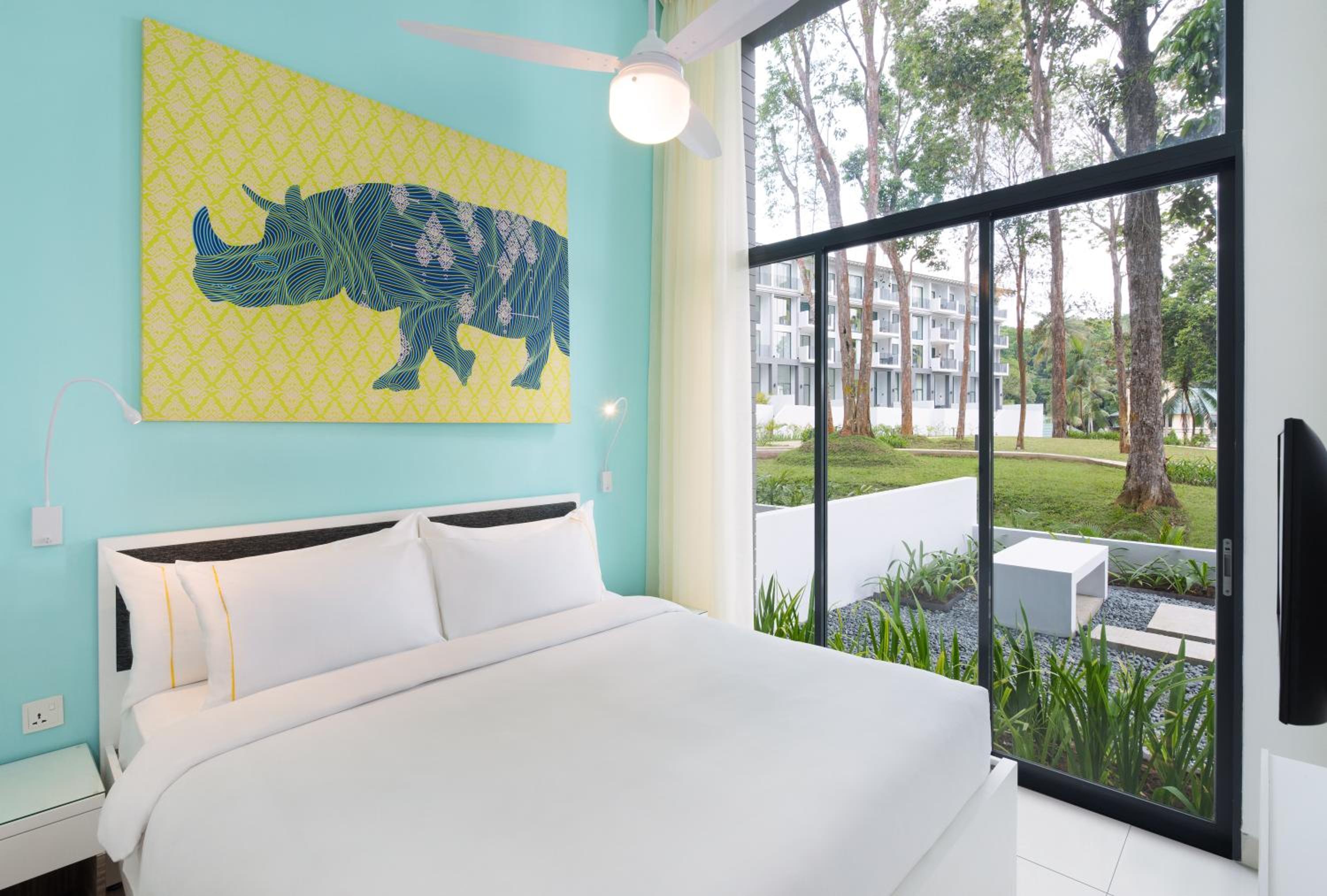 Two Bedroom Garden View Loft Queen - Free Return Transfer (BBT Terminal-Resort)