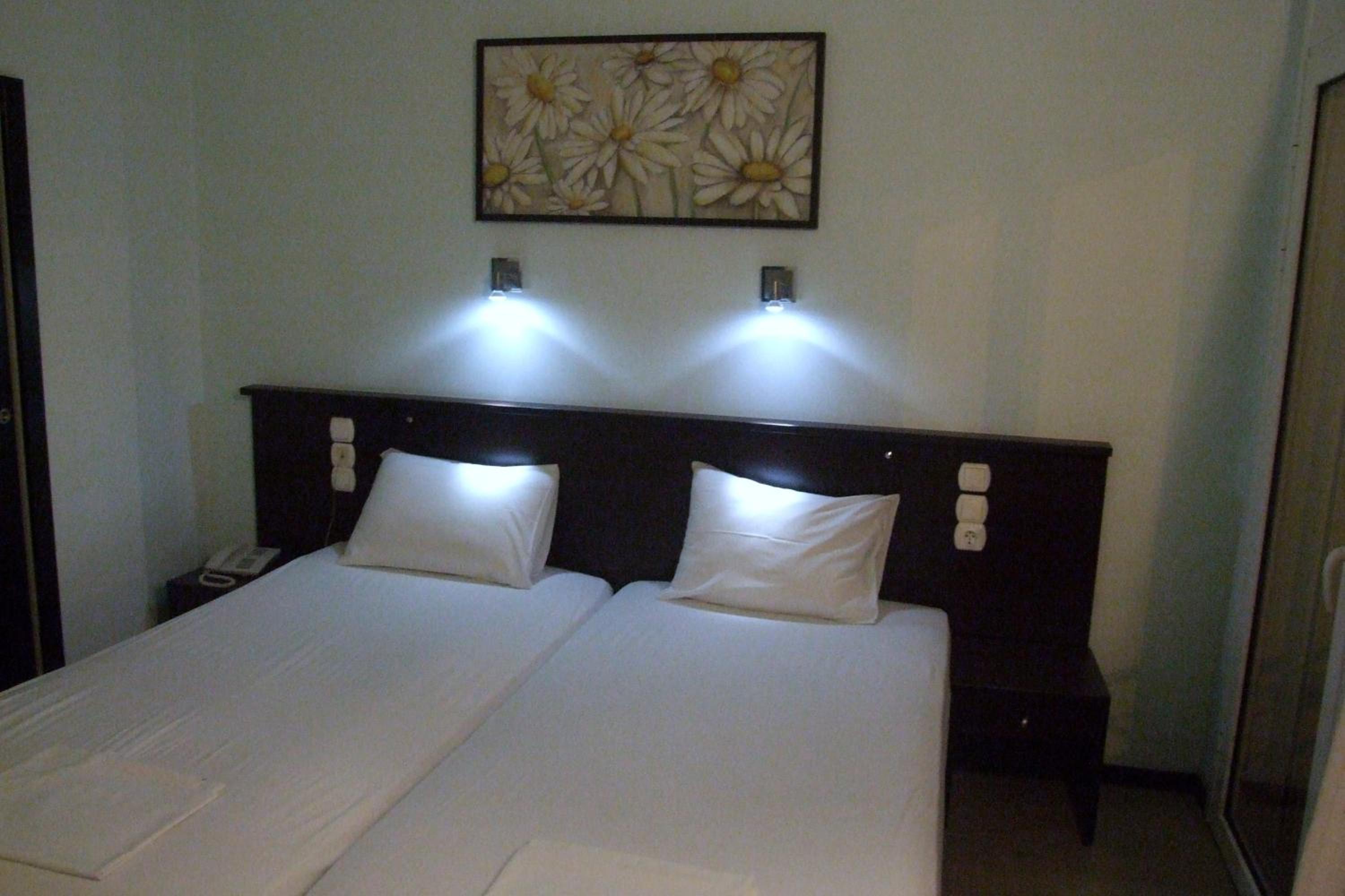 Twin Room photo 1