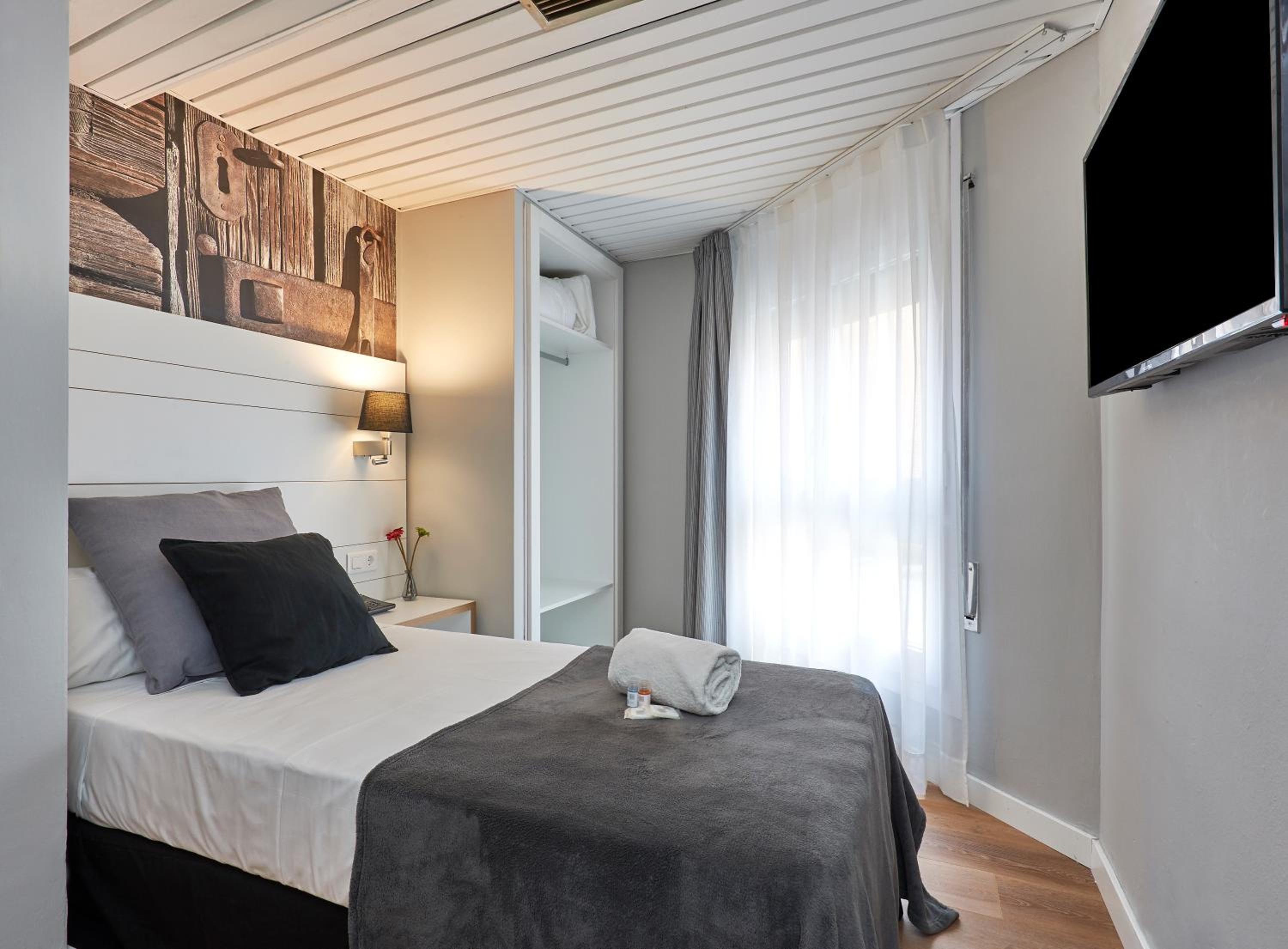 Single Room photo 3