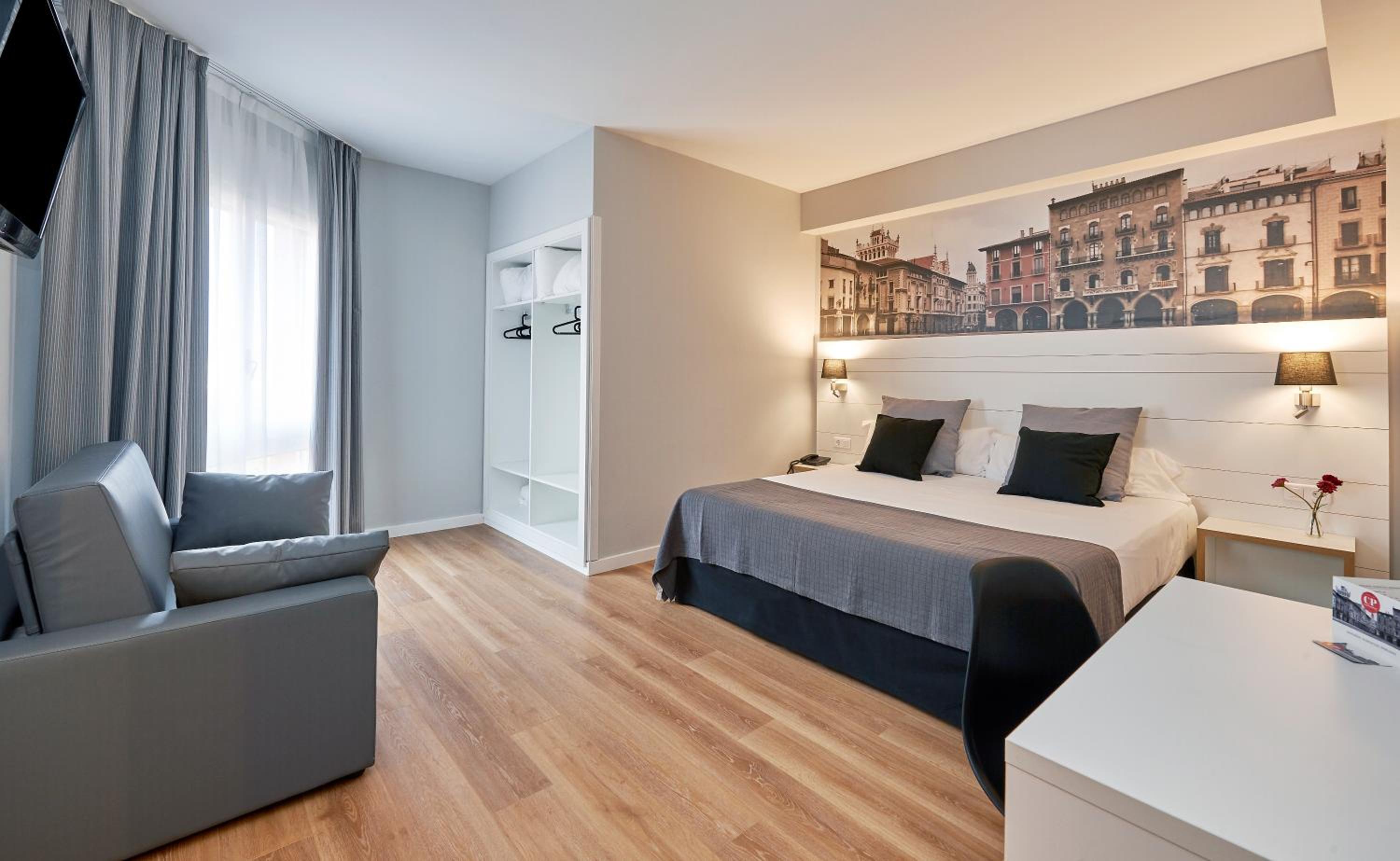 Triple Room - Photo 9