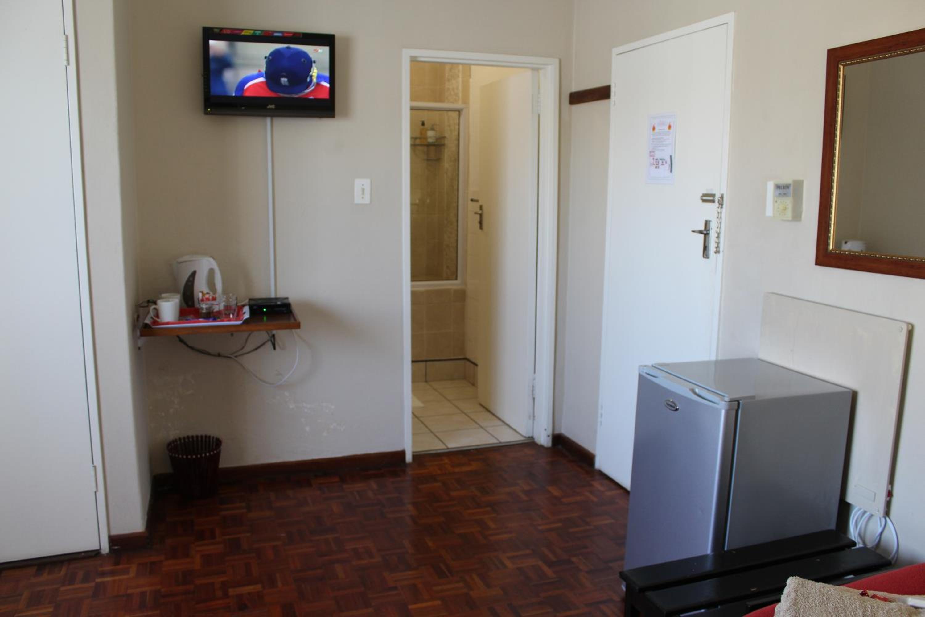 Standard Twin Room photo 1