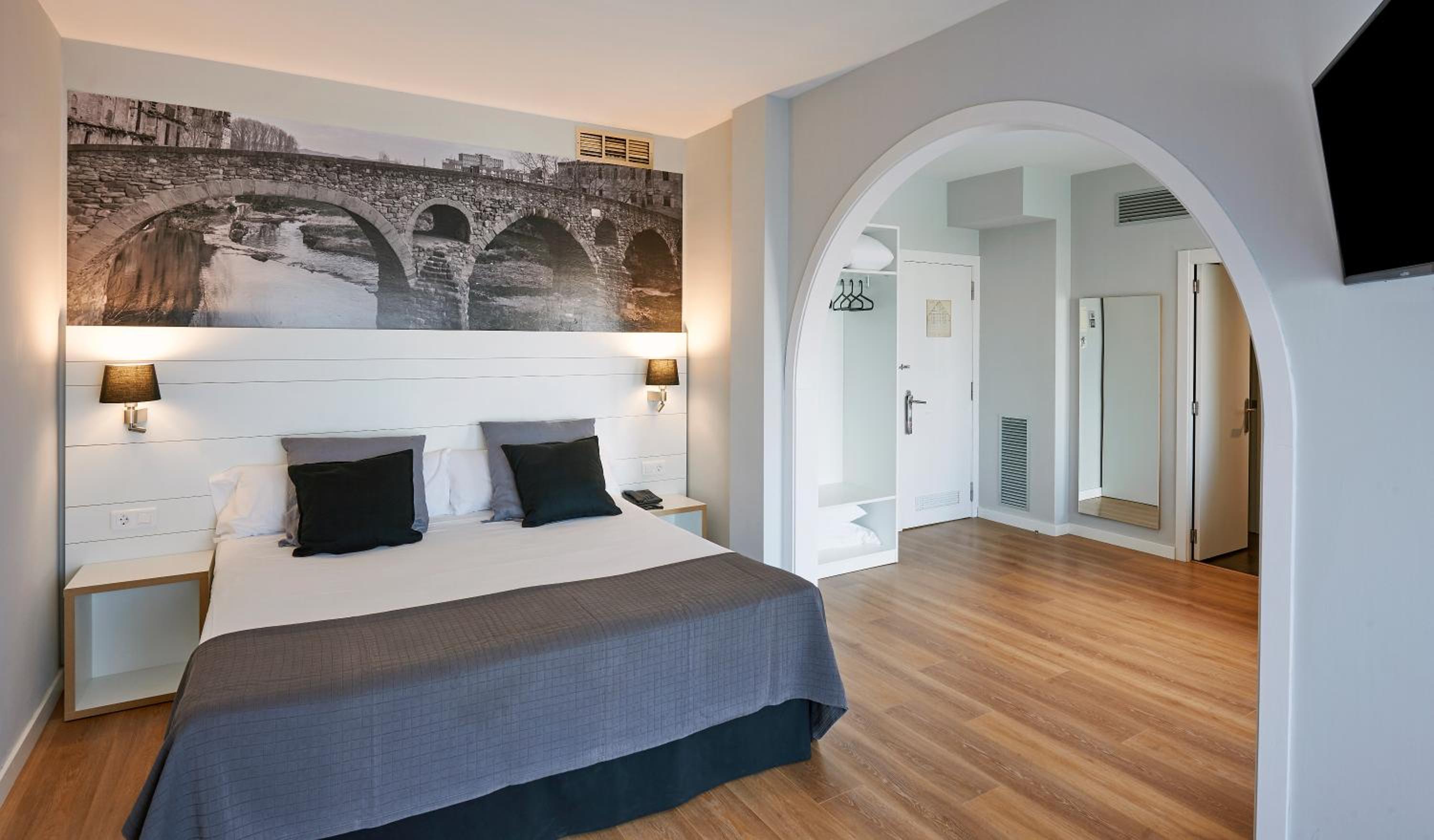 Triple Room - Photo 1