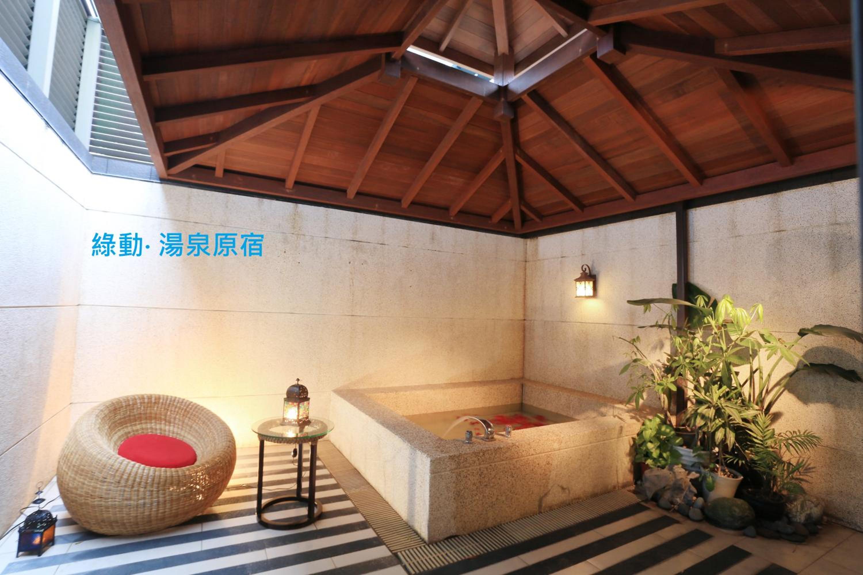 Deluxe Family Room - Photo 5