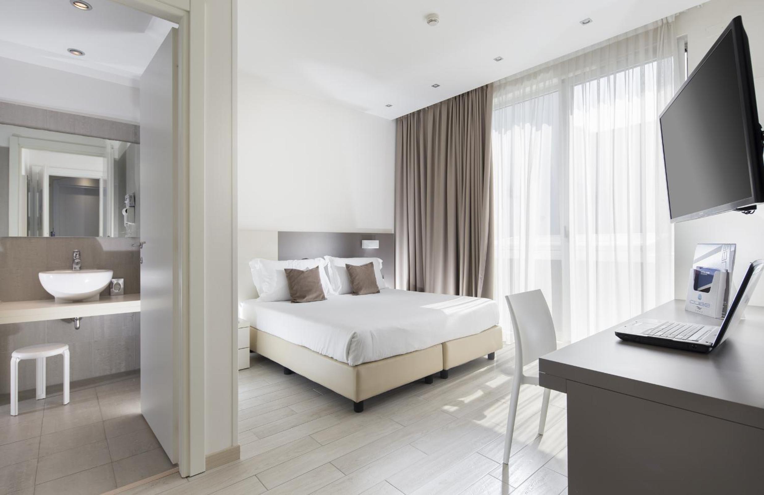 Executive Double or Twin Room - Photo 4