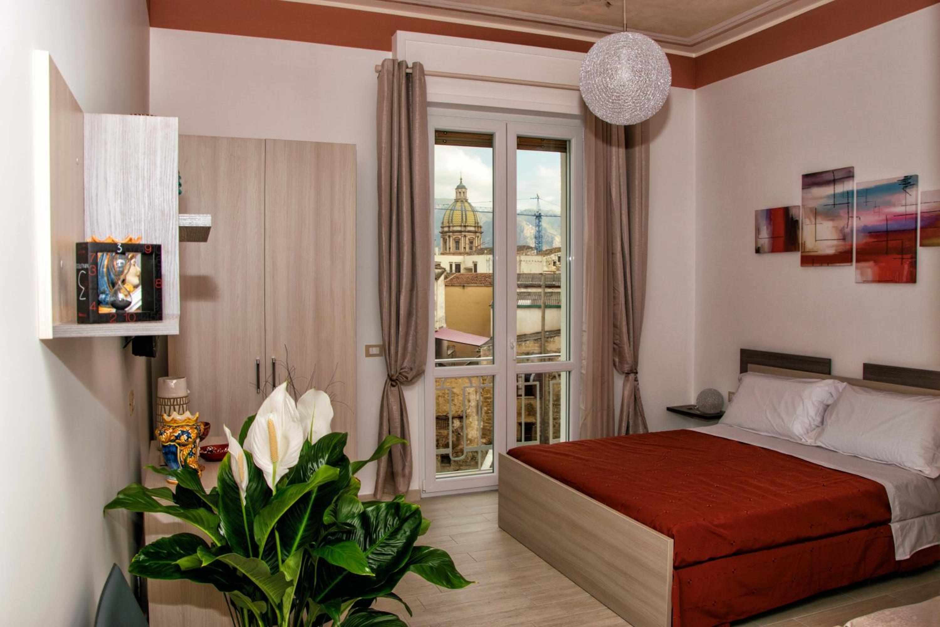 Junior Suite vista città con balcone