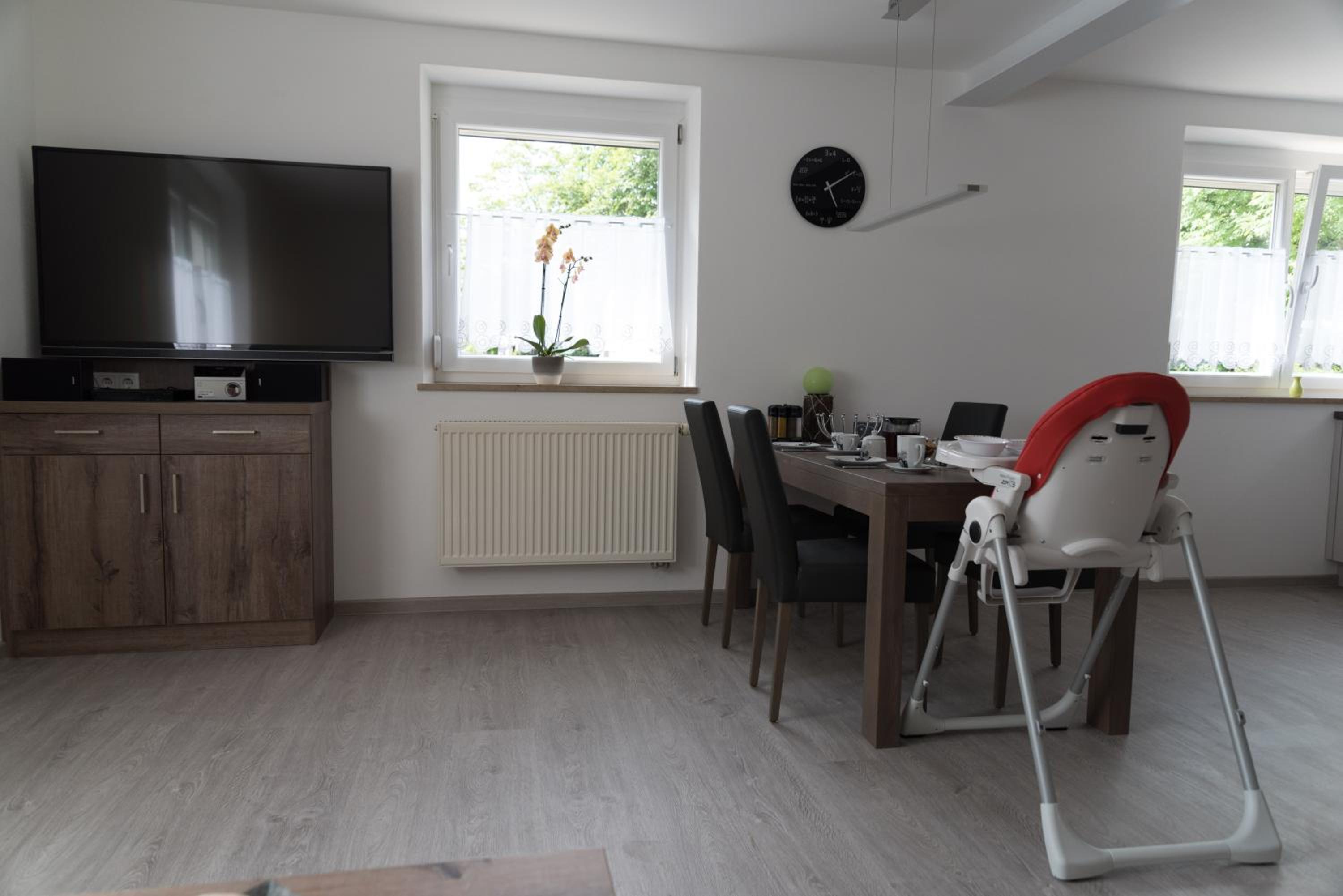Apartment - Ground Floor photo 2