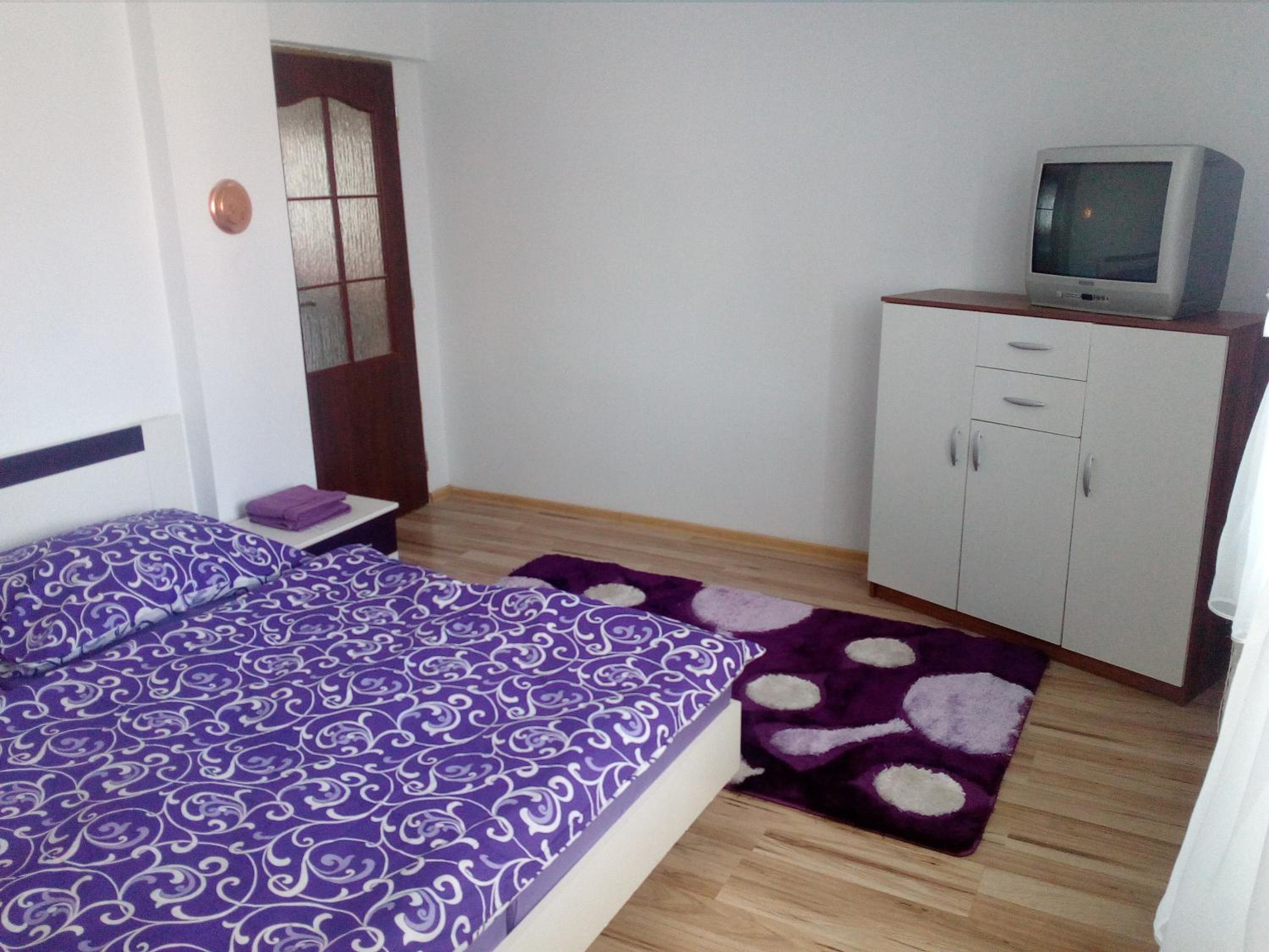 Deluxe Double Room (2 Adults + 1 Child) photo 1
