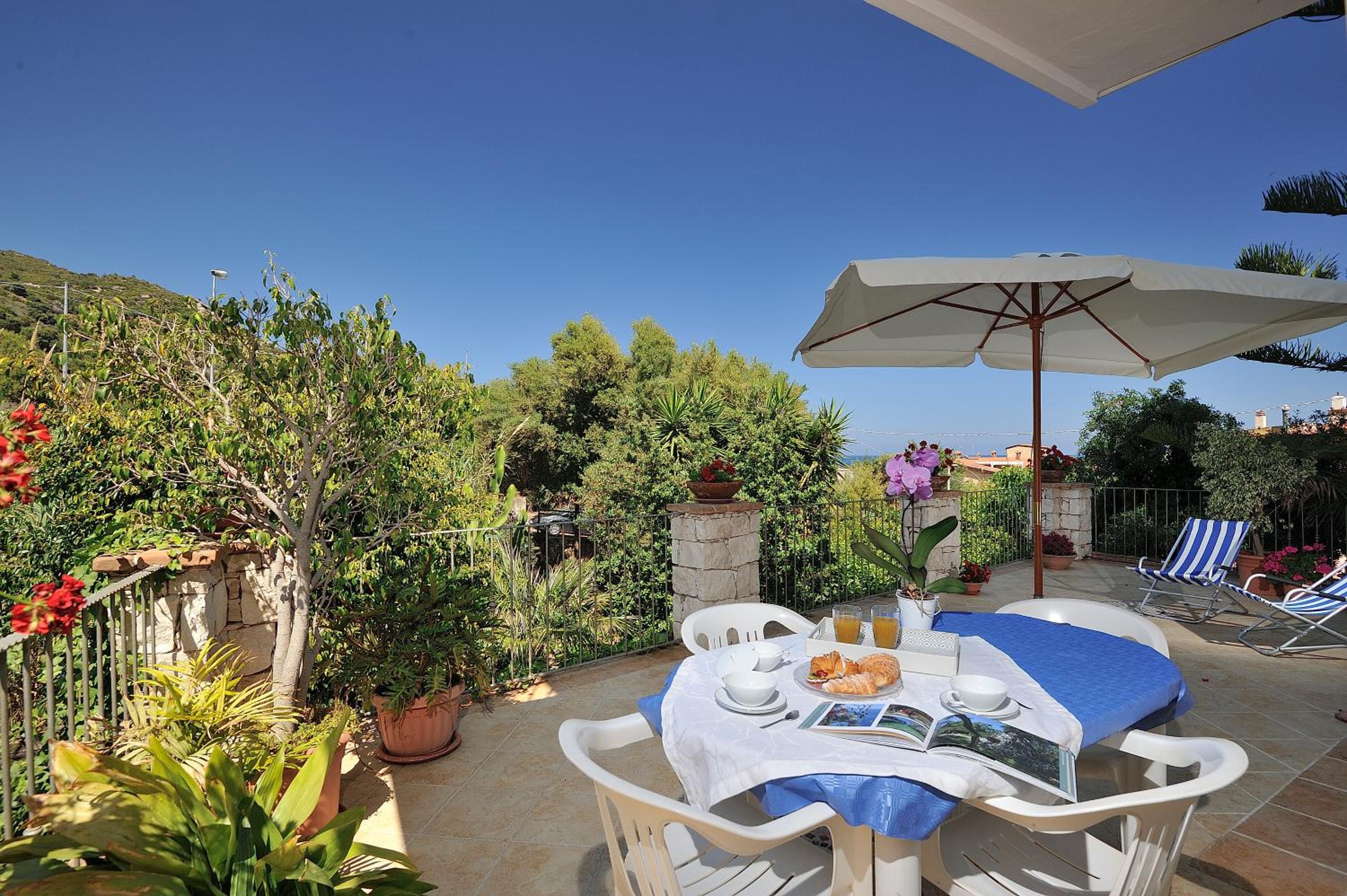 Apartment with Terrace