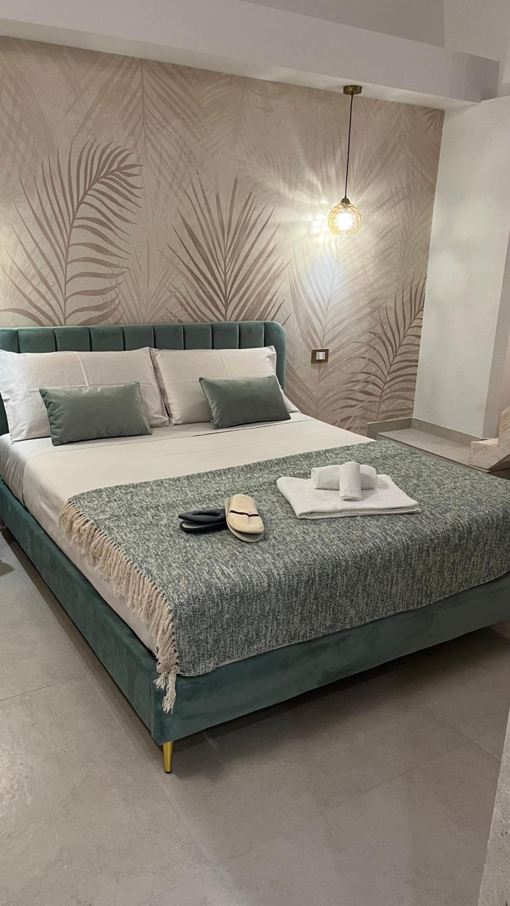 Two-Bedroom Deluxe Apartment