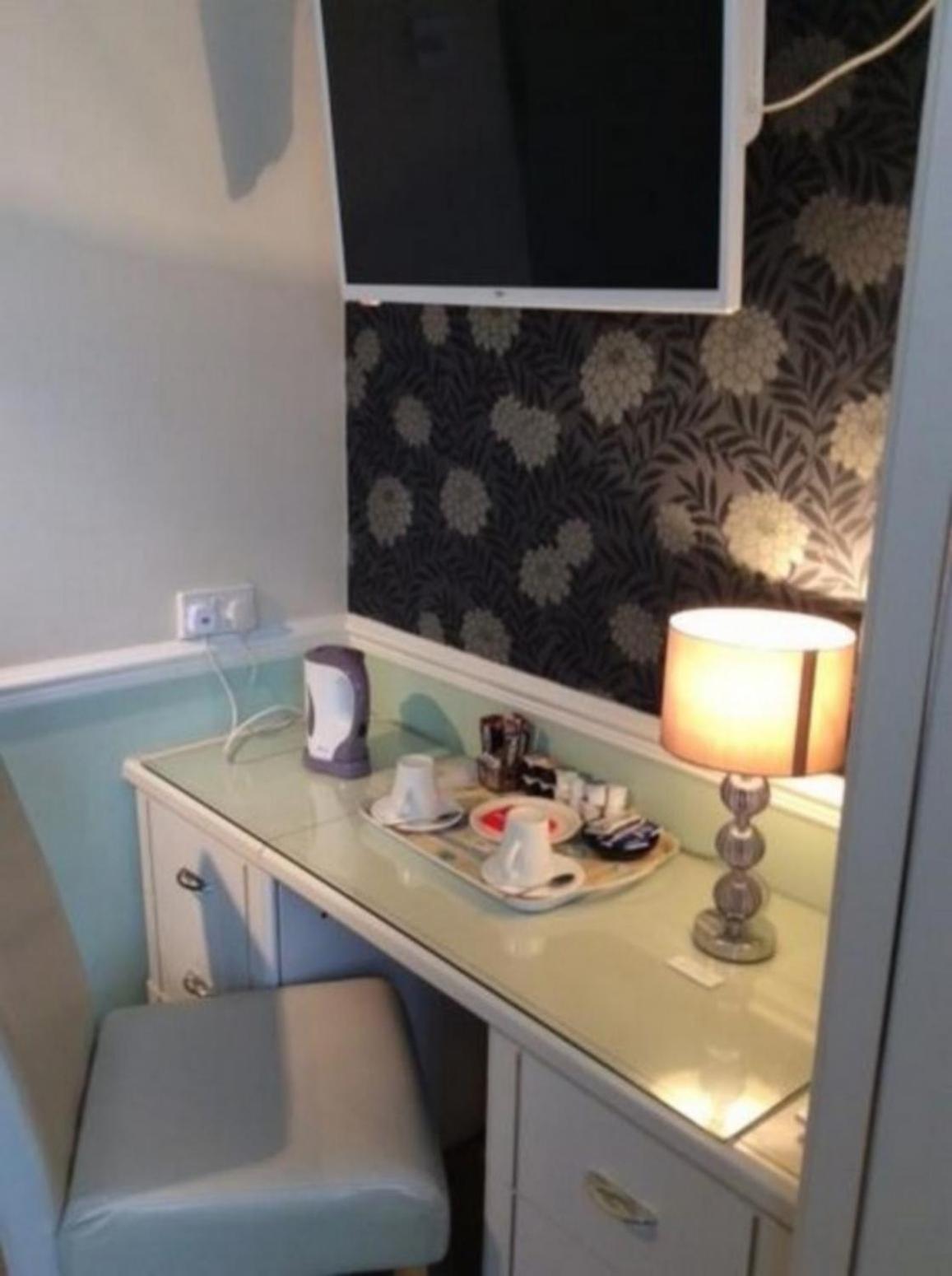 Triple Room with Shower - Photo 4