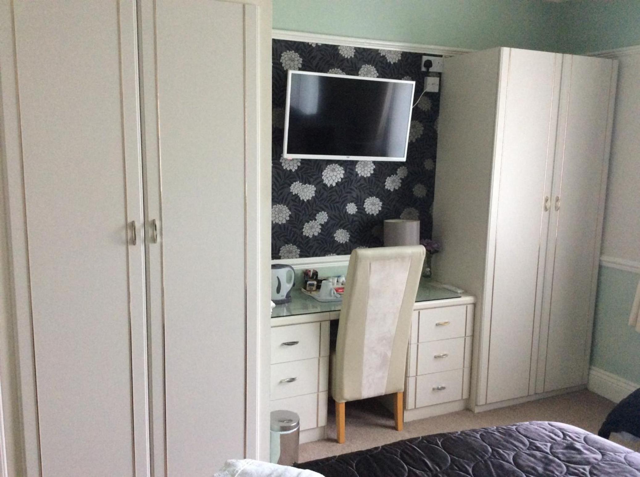 Triple Room with Shower - Photo 5