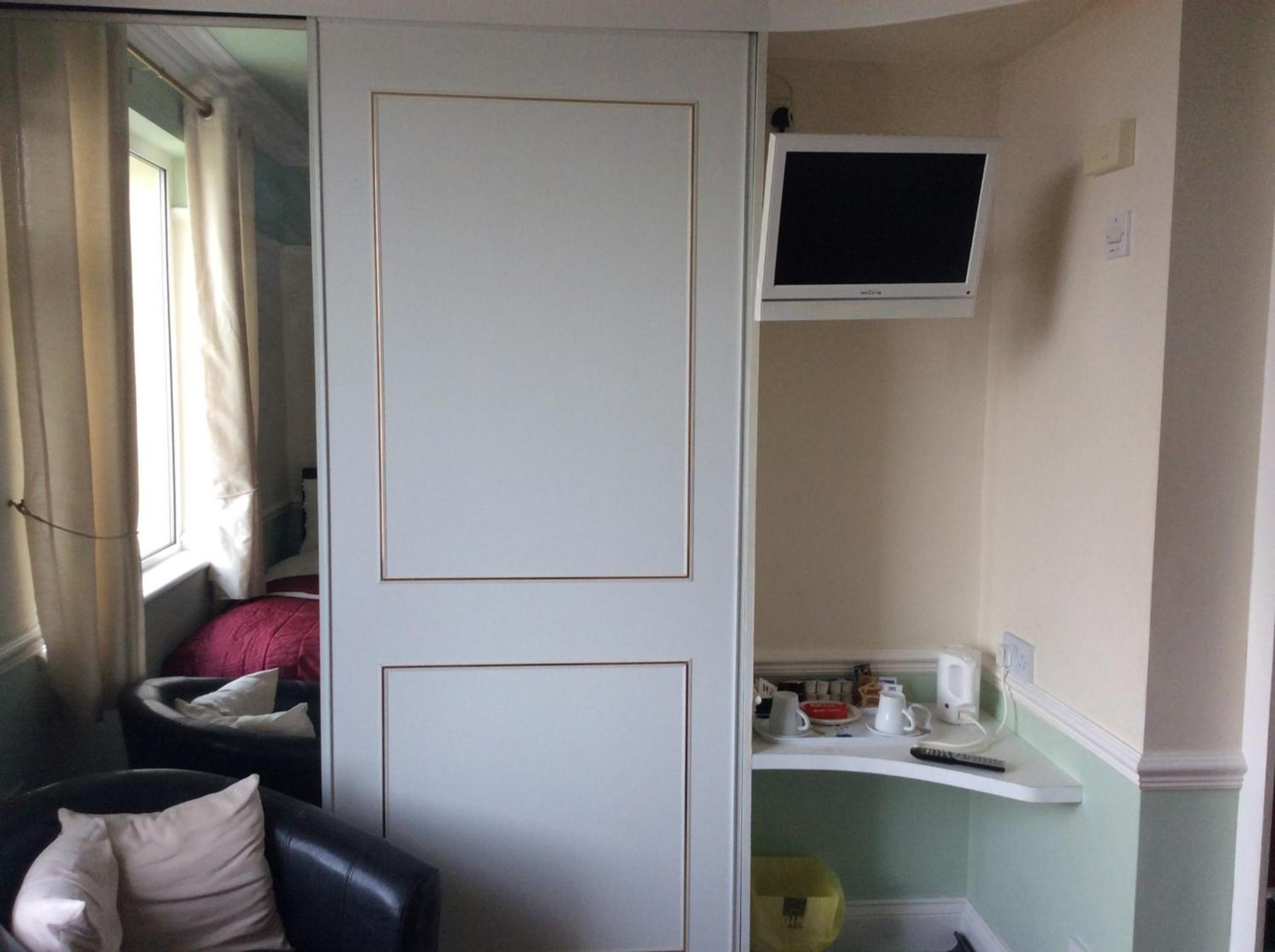 Triple Room with Shower - Photo 14