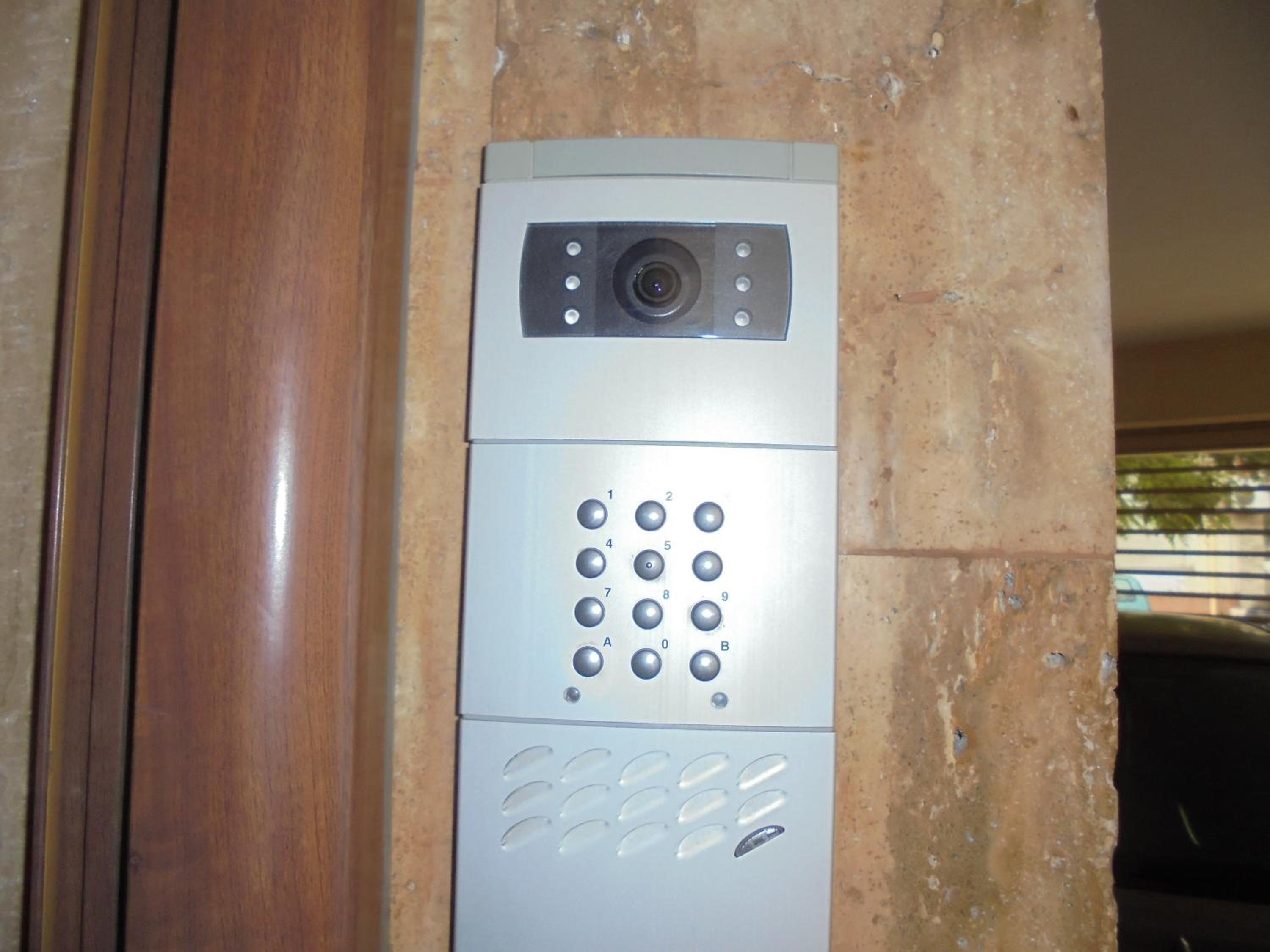 Studio Apartment - Photo 38