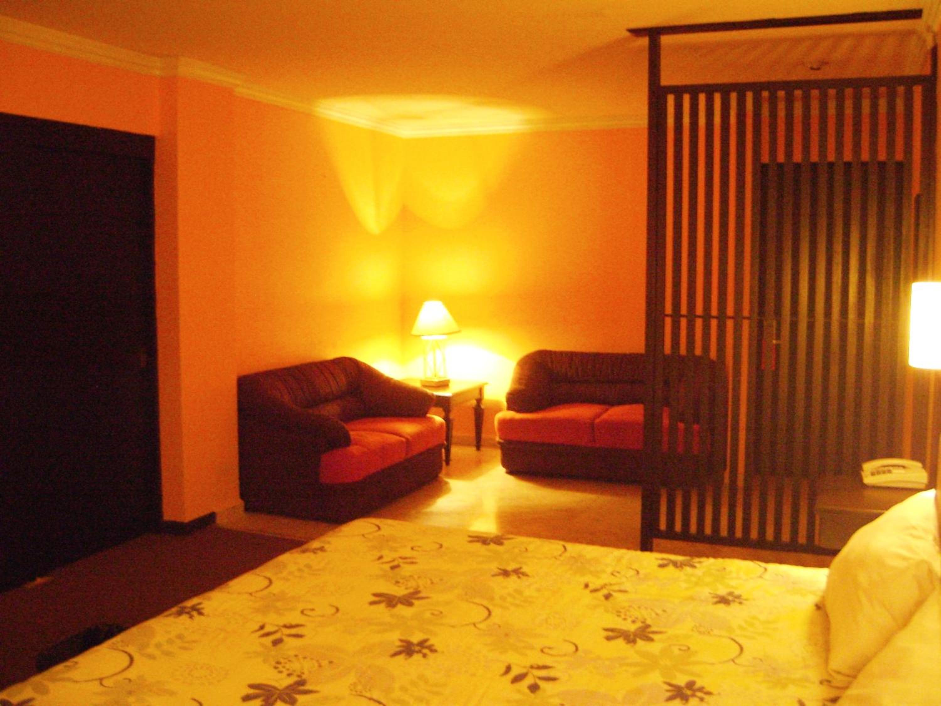 Suite photo 1