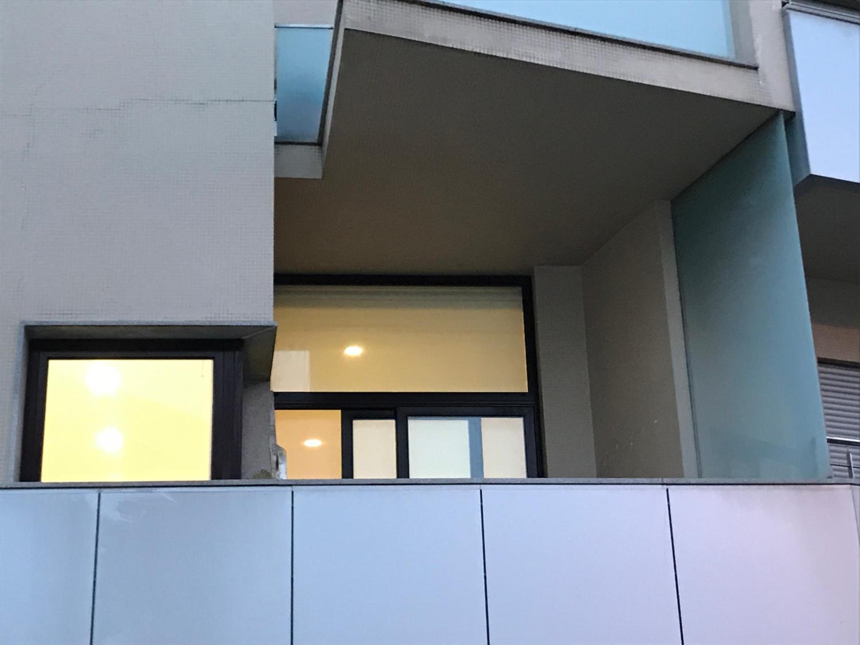 Apartment with Balcony - Photo 40