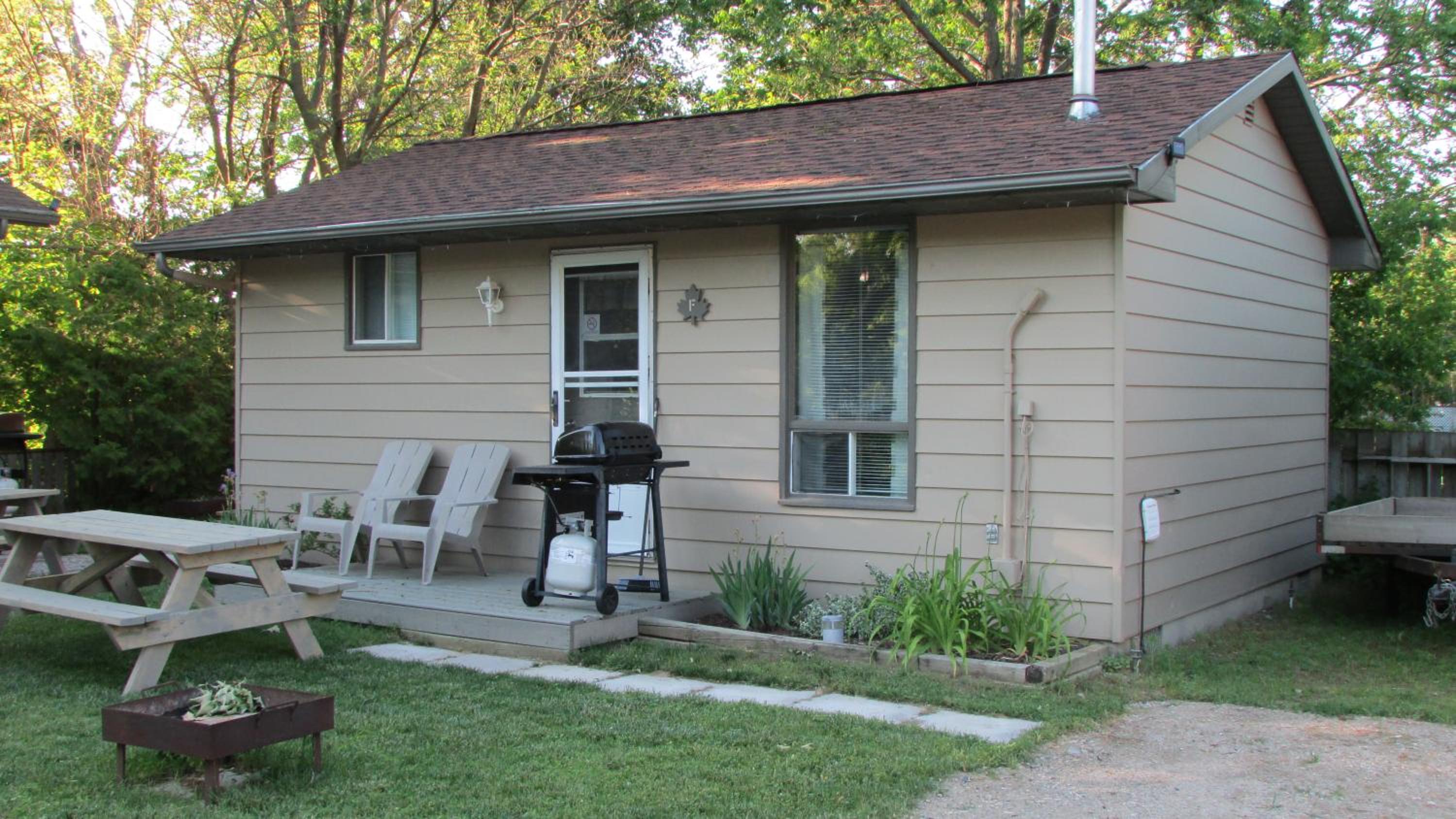 Two-Bedroom Cottage photo 1