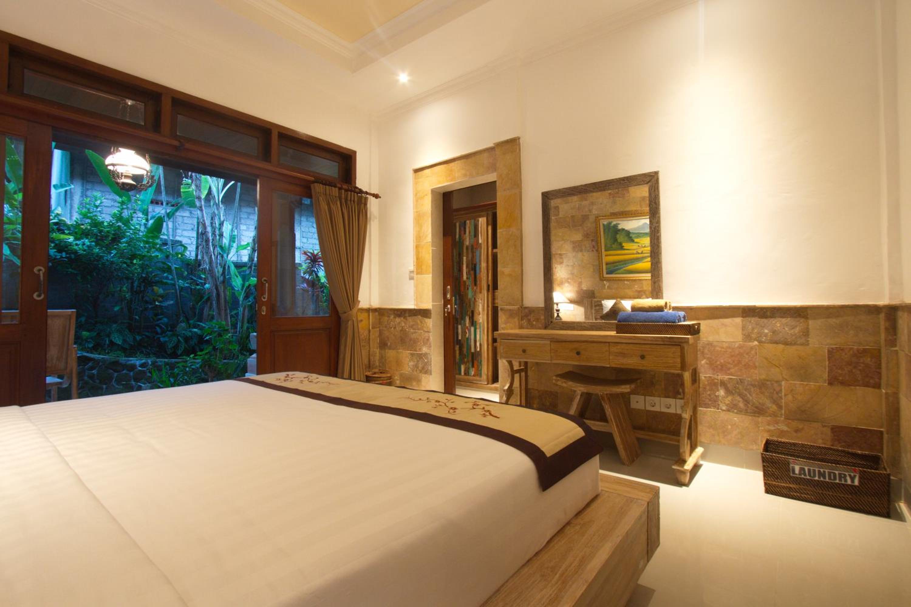 Superior Double Room - Photo 8