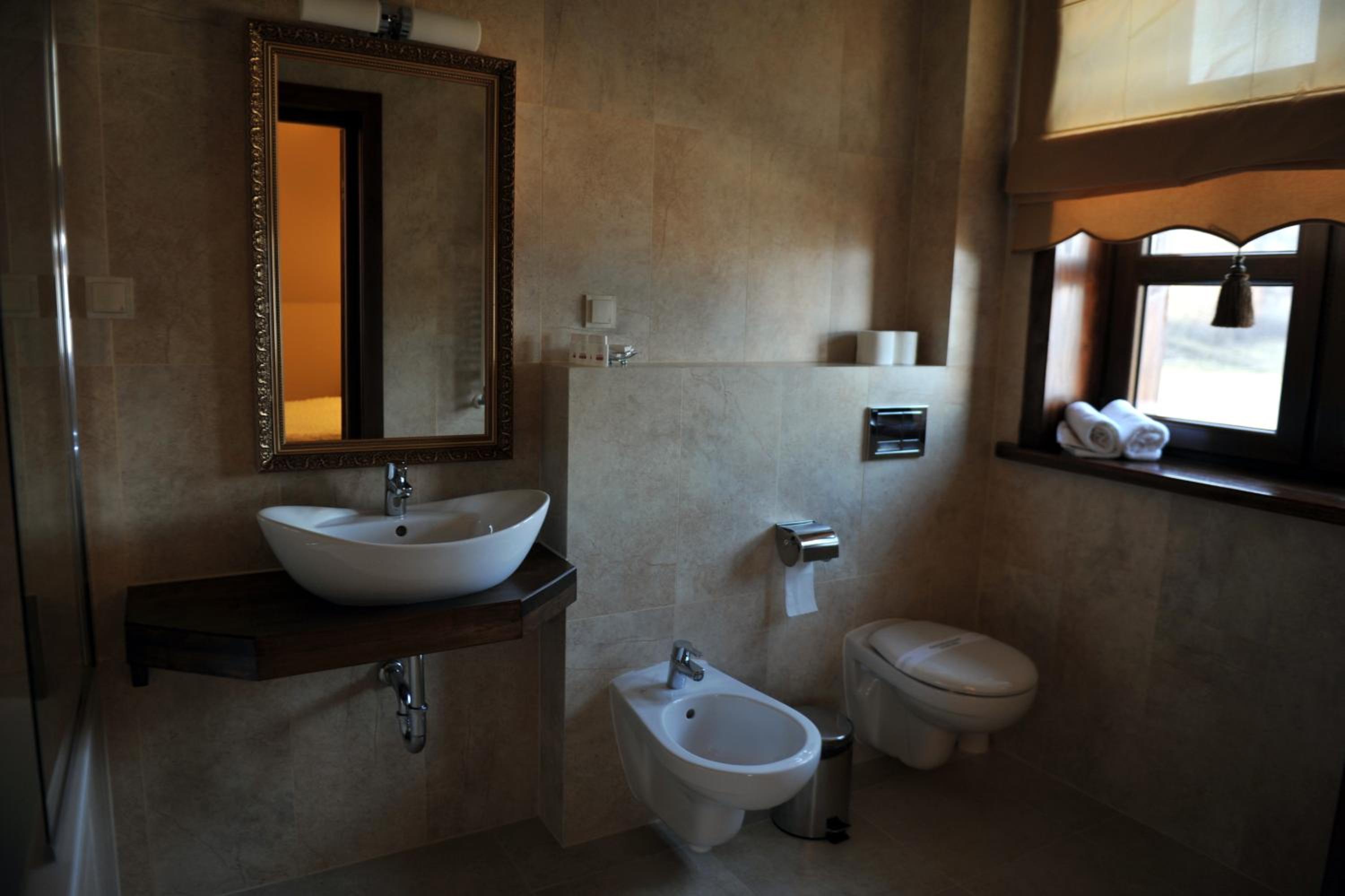 Apartment (4 Adults) - Photo 4