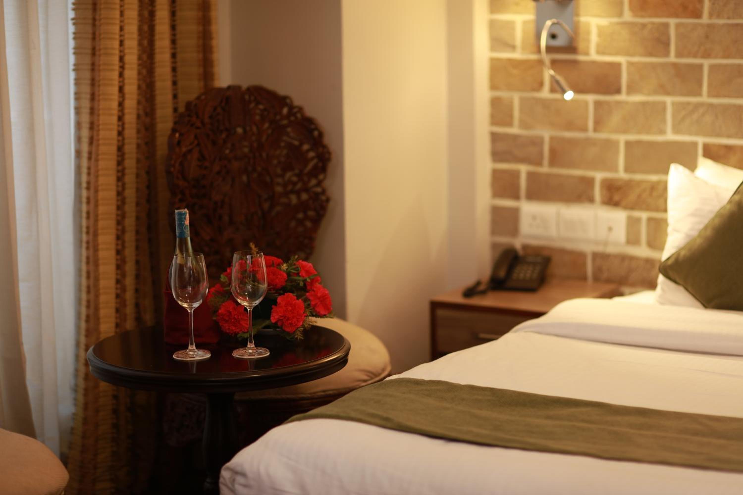 Deluxe Queen Room