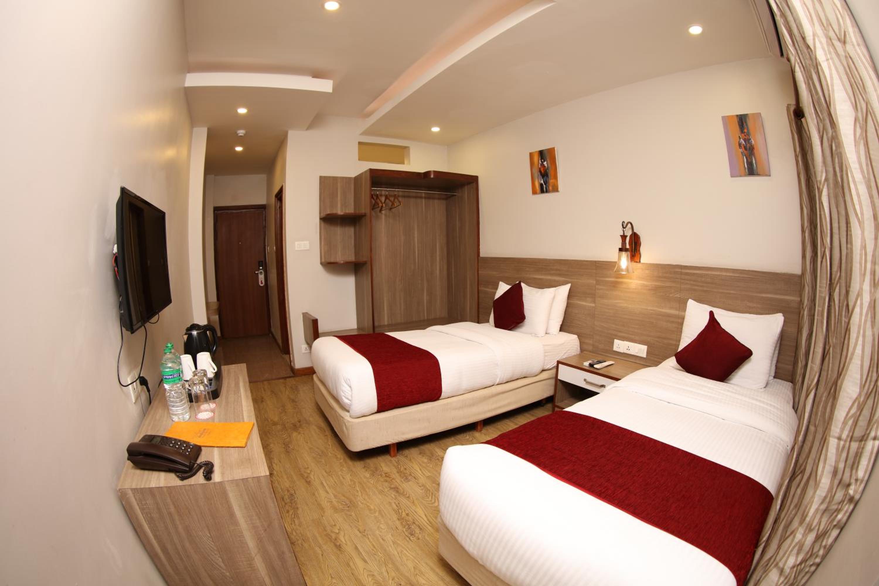 Standard Twin Room