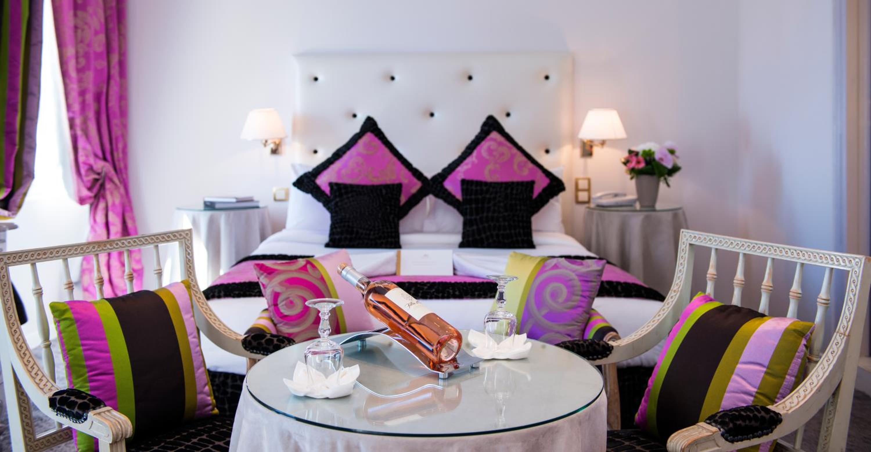 Junior Suite with Sea View - Photo 1