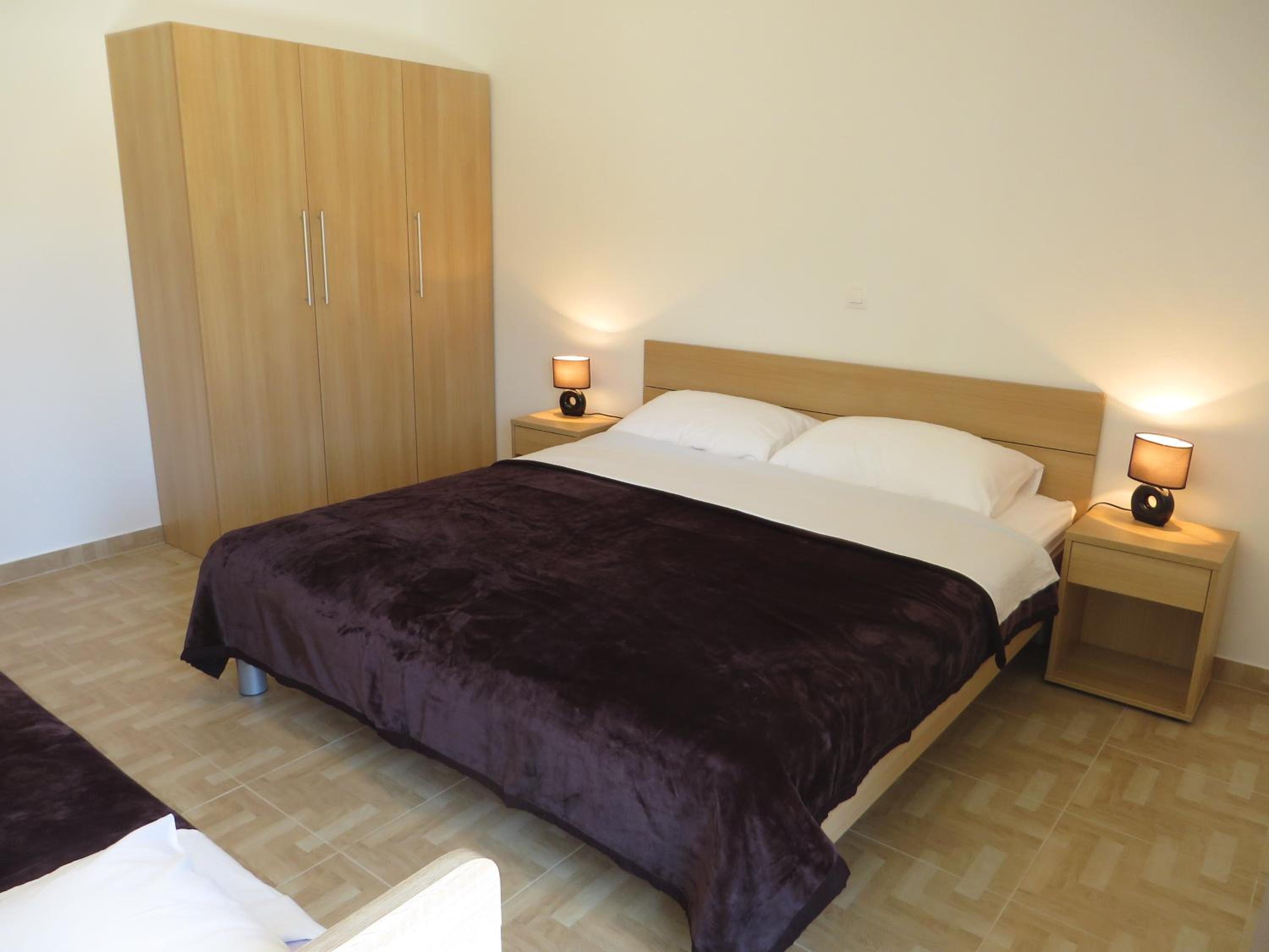 One-Bedroom Apartment with Balcony - Ground Floor