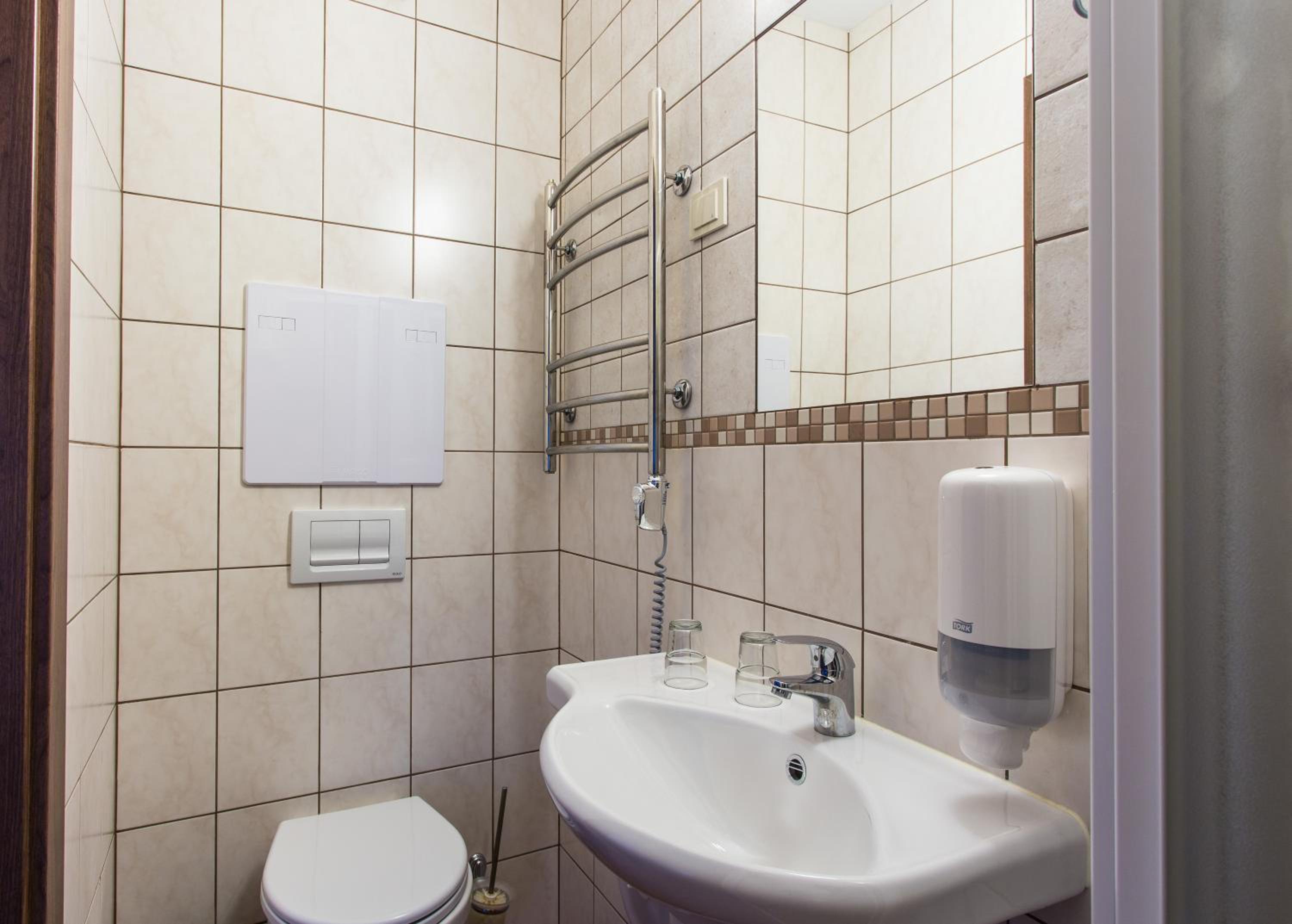 Double Room - Photo 2