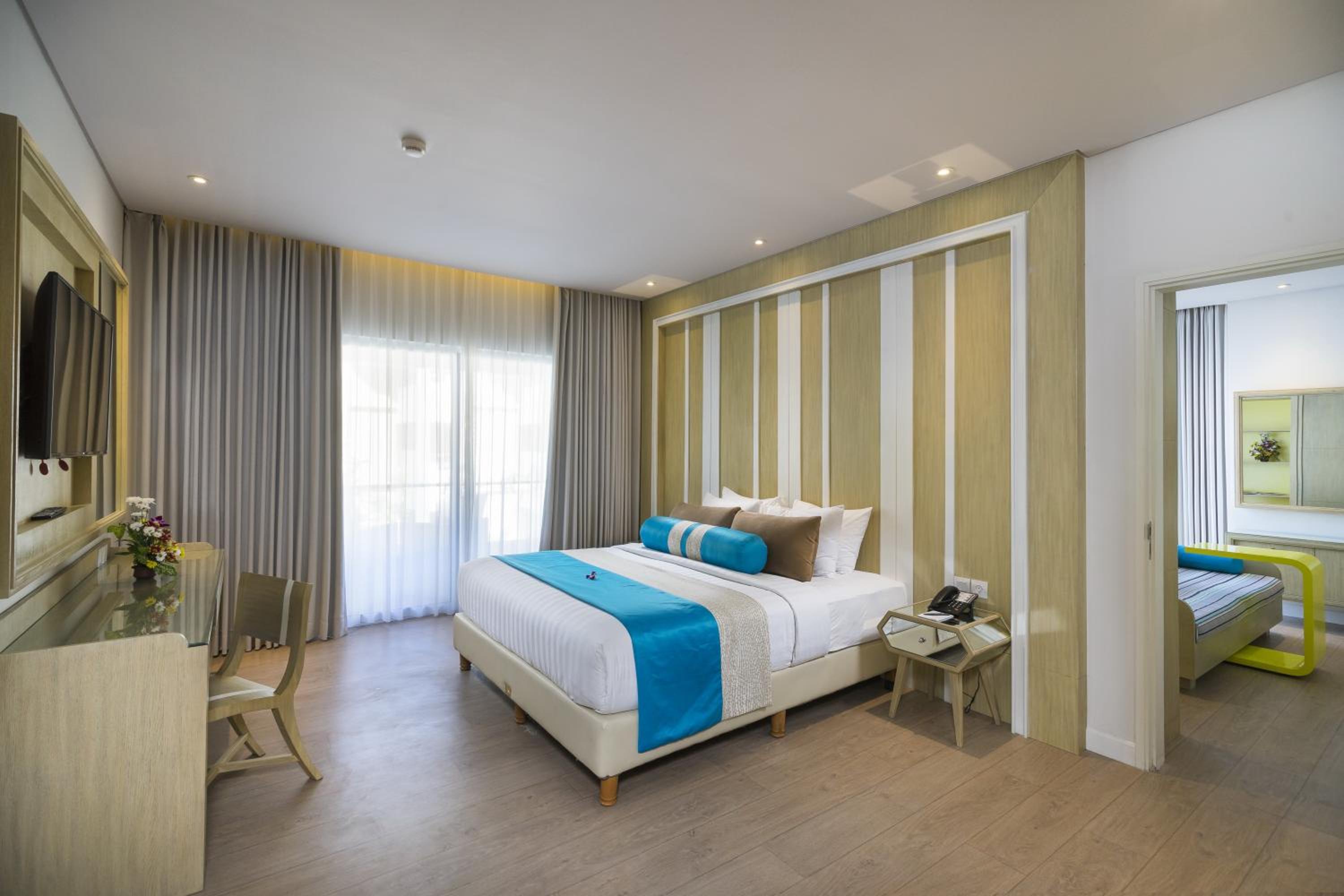 Junior Suite - Photo 1