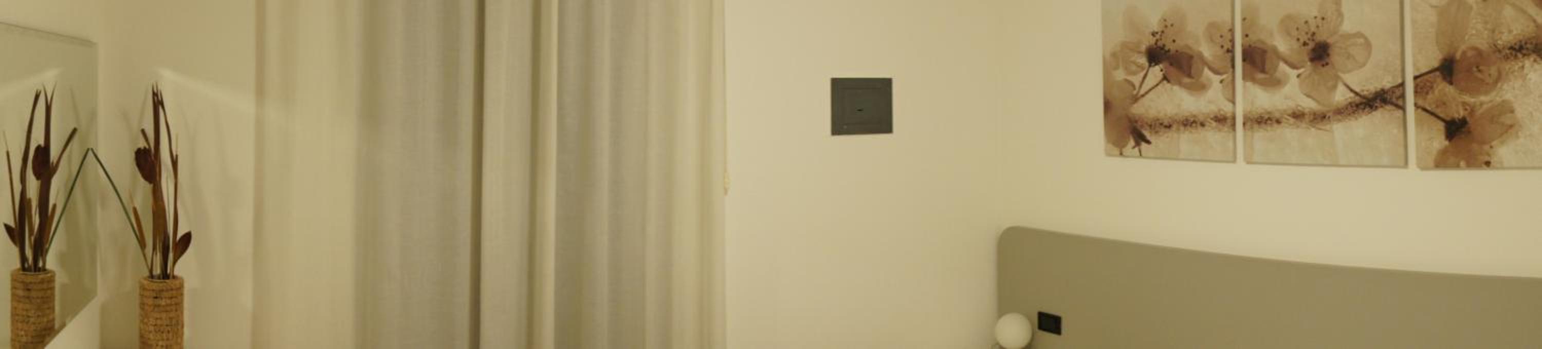 Apartment with Balcony photo 1