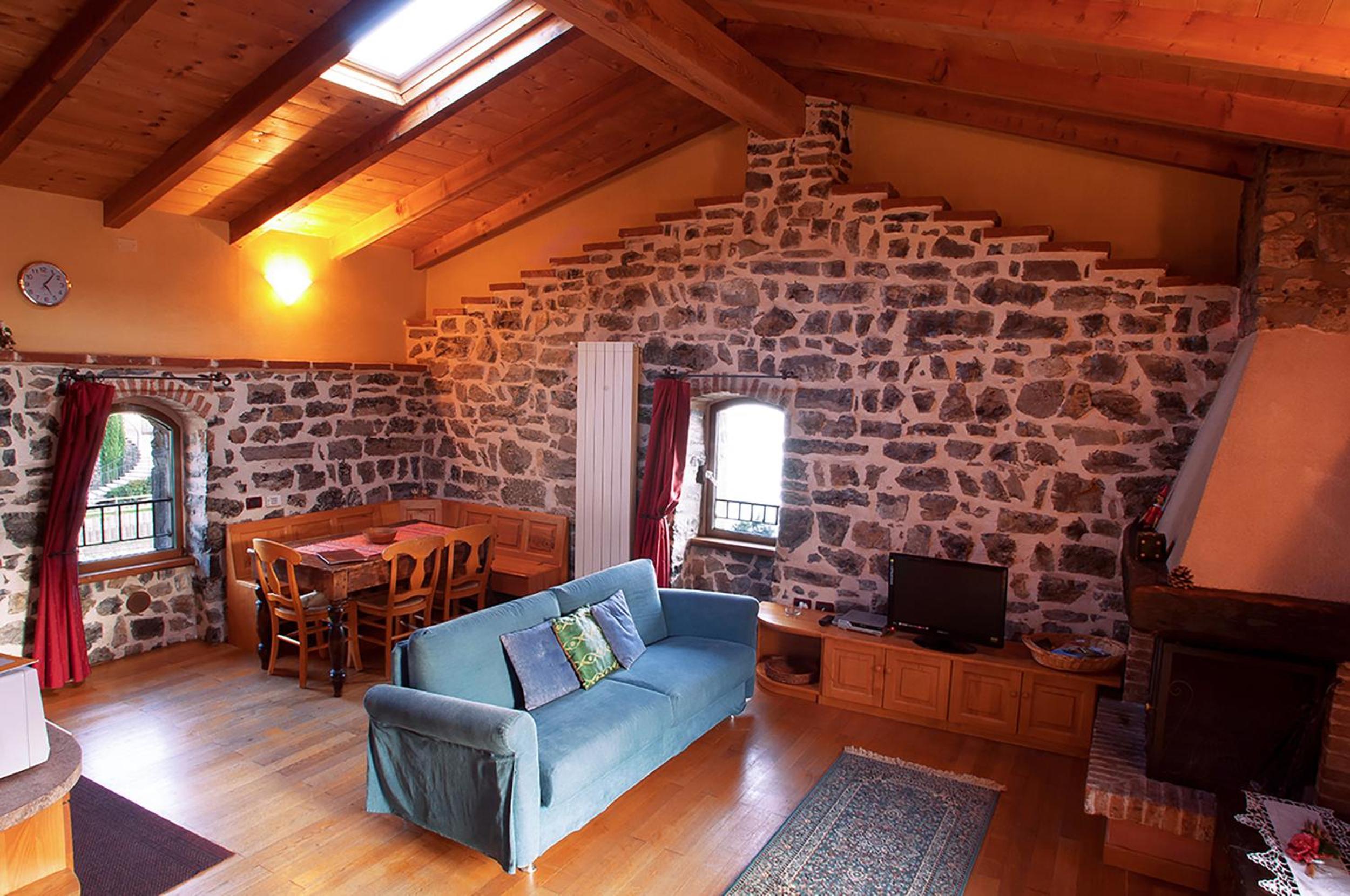Penthouse Apartment with Lake View photo 1