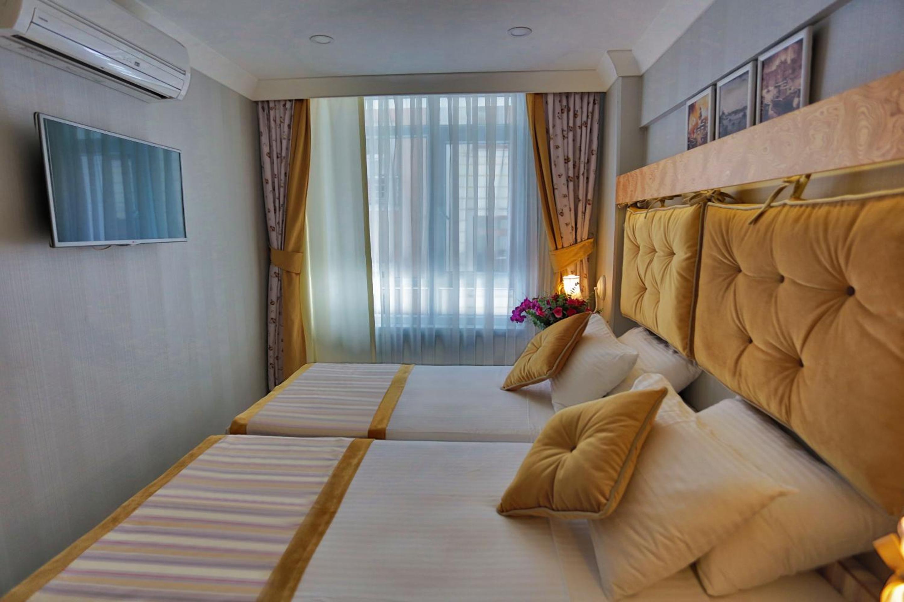 Standard Twin Room photo 1