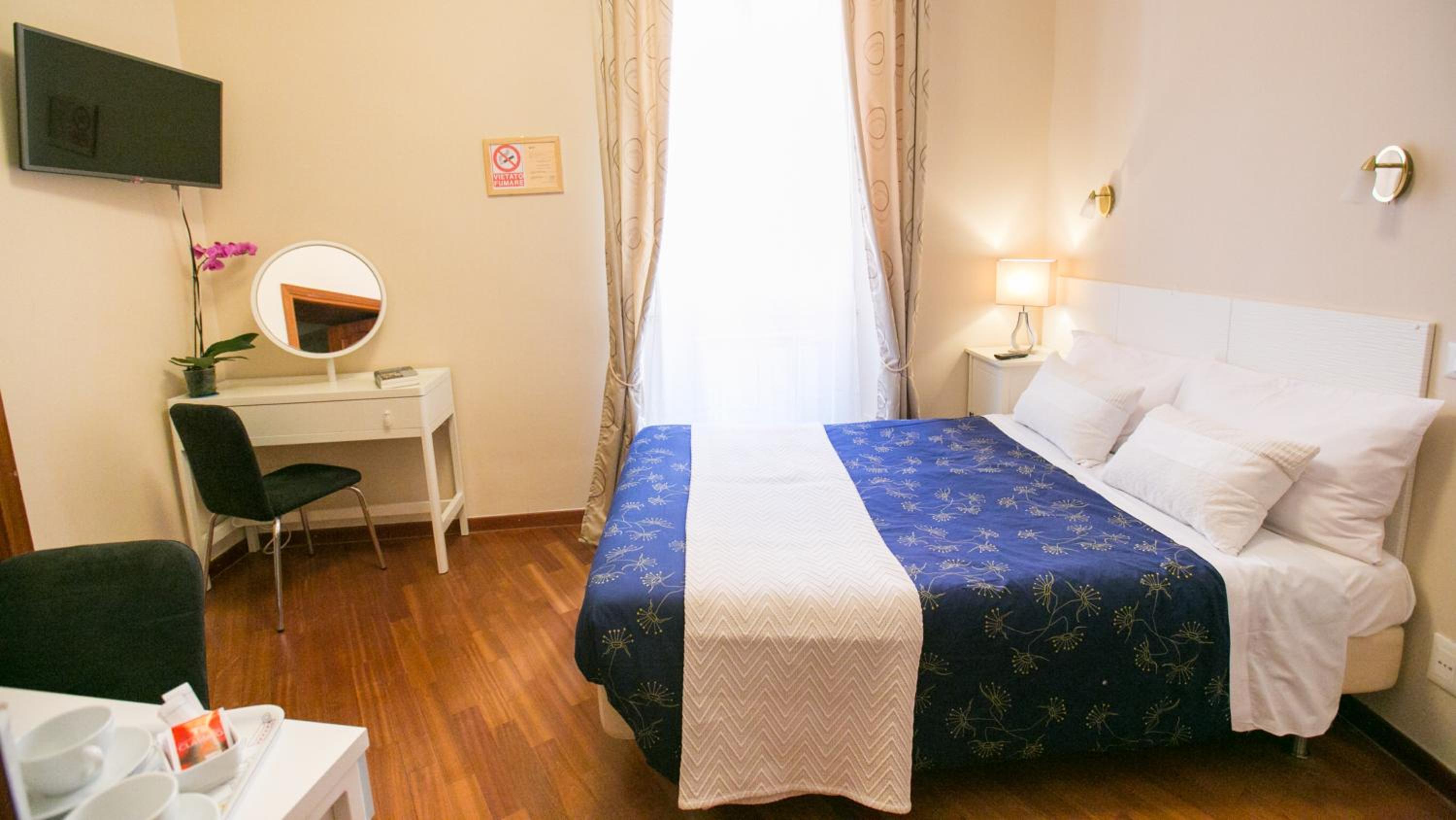 Double Room photo 3