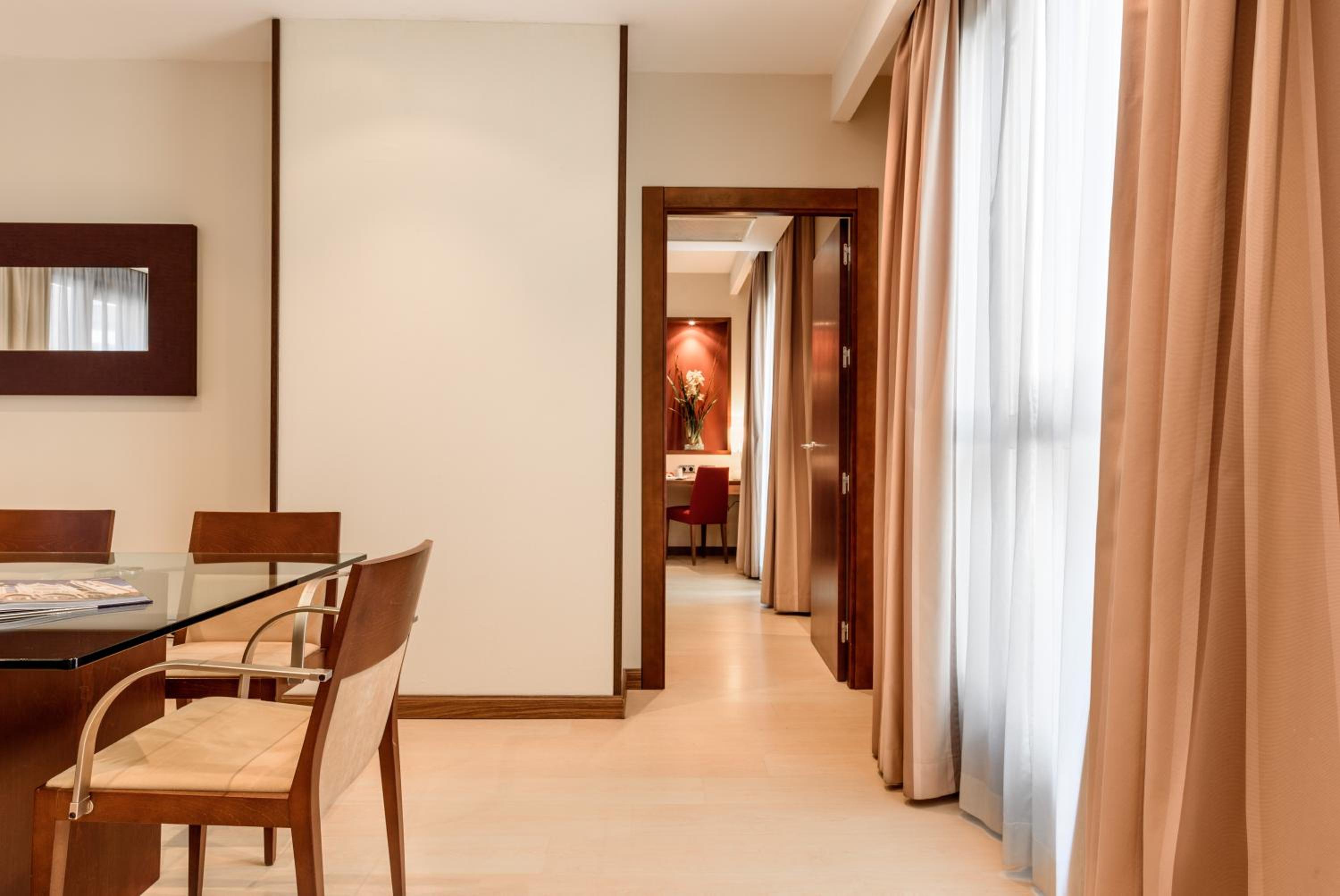 Junior Suite - Photo 2